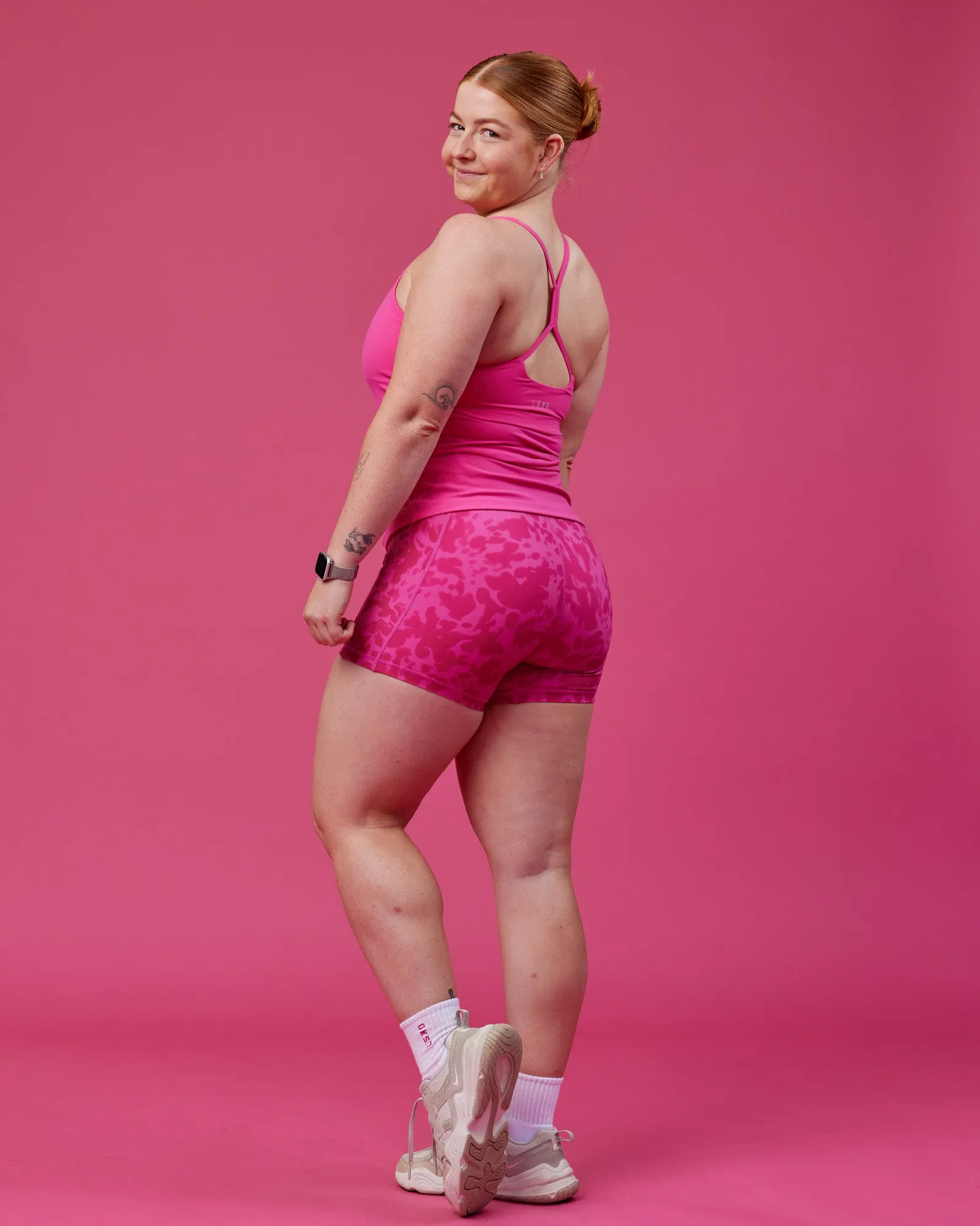 Movement Longline Active Tank - Ultra Pink sold by LSKD