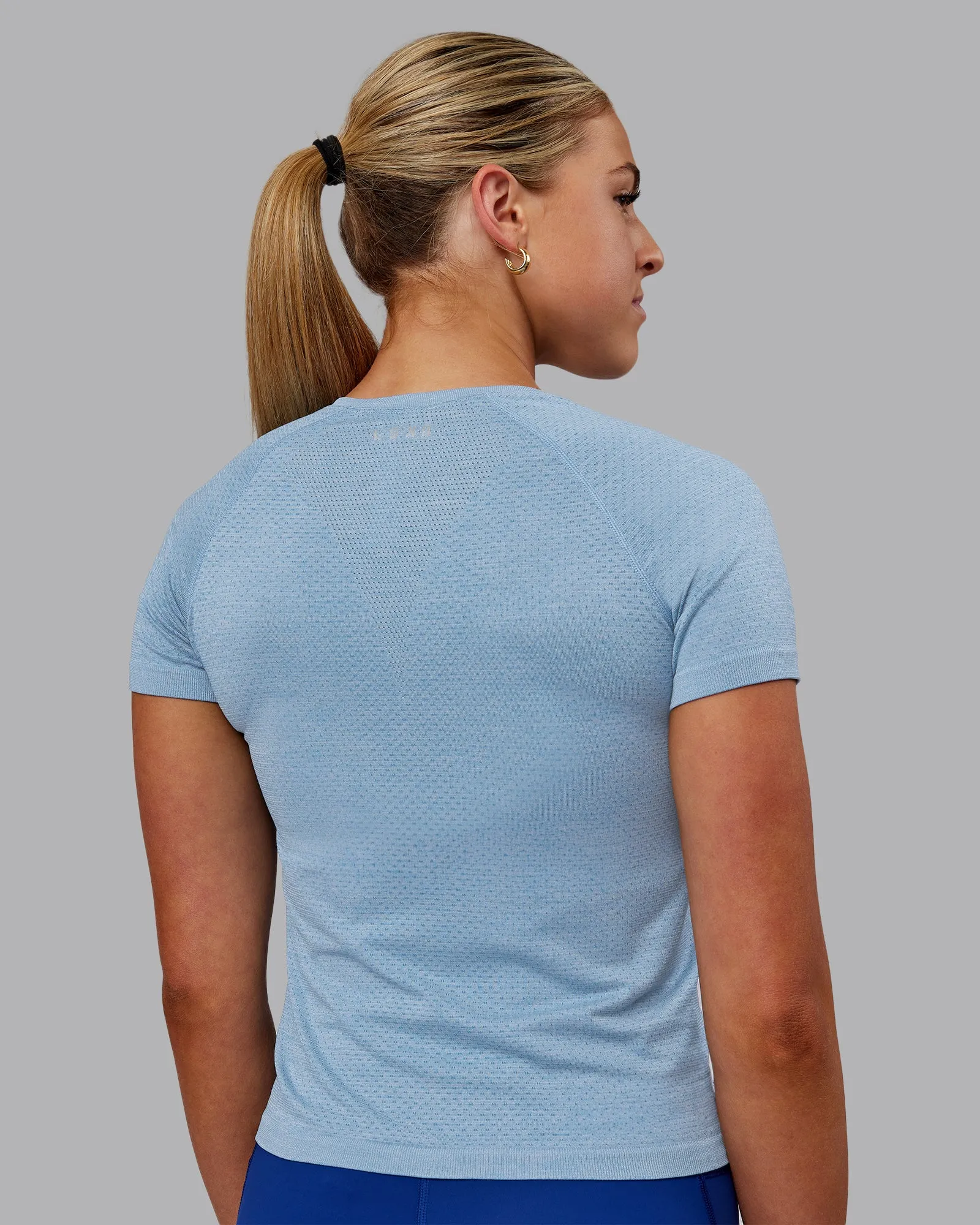 AeroFLX+ Seamless Tee - Elemental Blue/Ice Blue sold by LSKD product image thumbnail 3