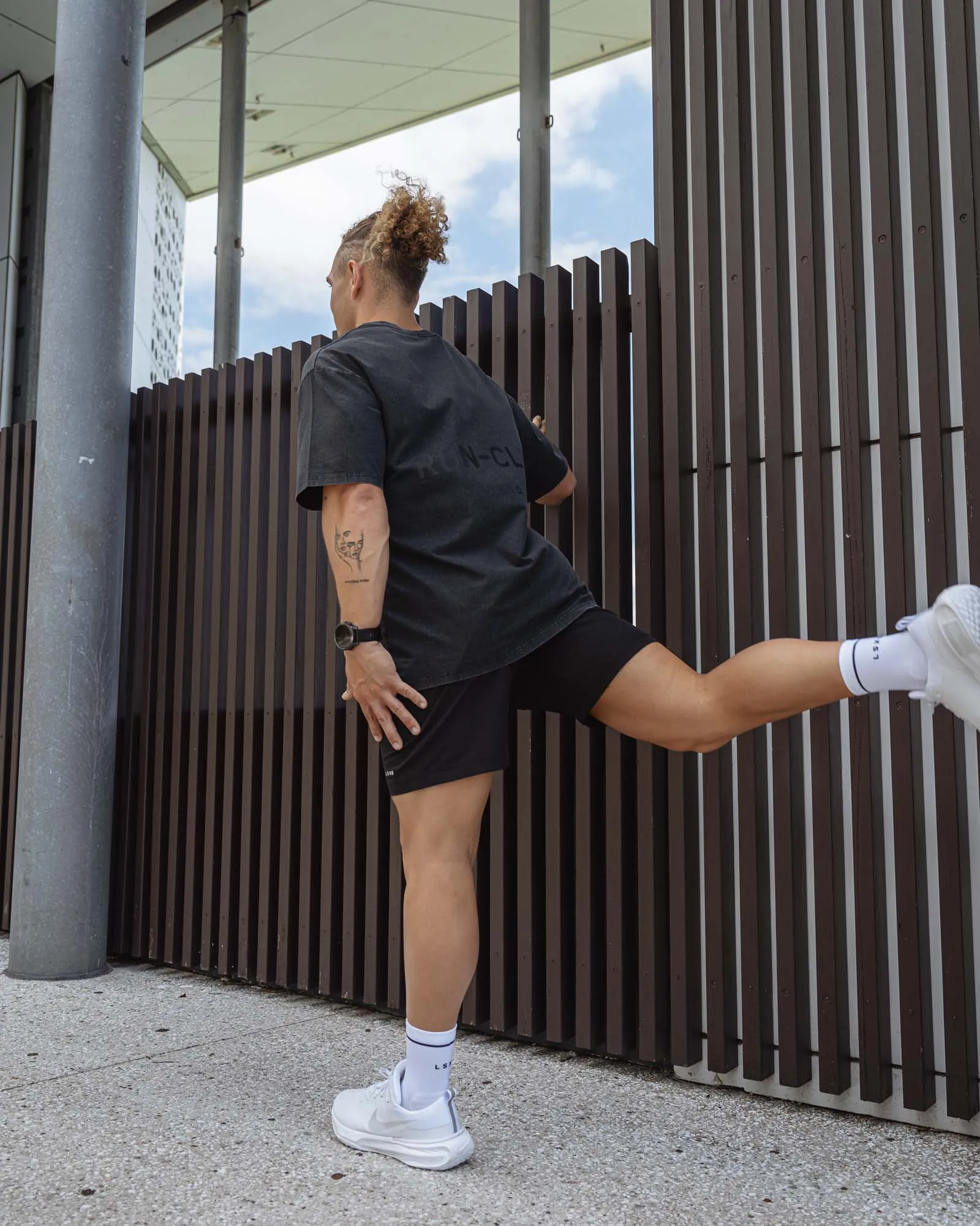 Washed RUN CLUB FLXCotton Tee Oversize - Black-Black sold by LSKD product image thumbnail 2