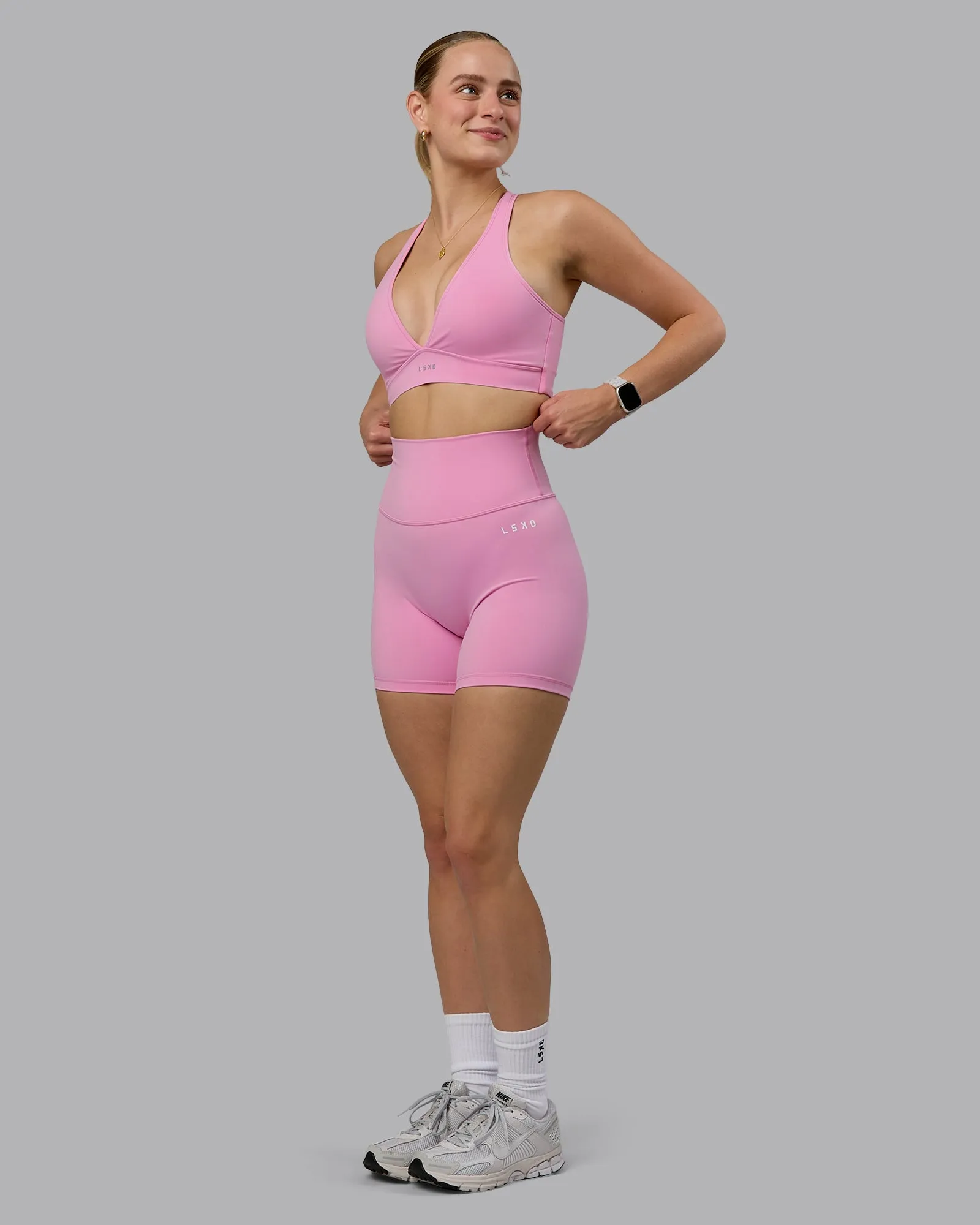 Base 2.0 Mid Short Tight - Bubblegum sold by LSKD product image thumbnail 5