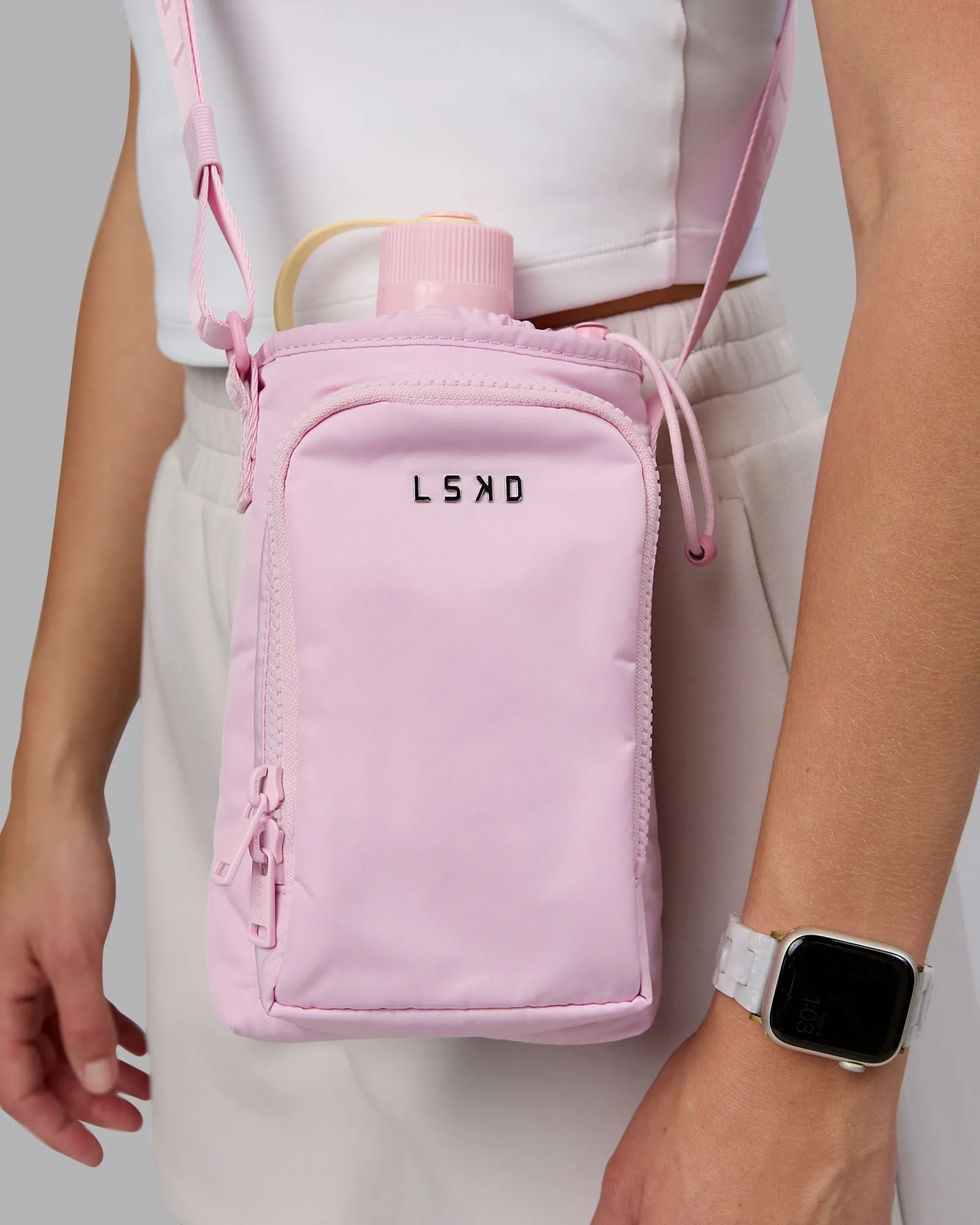 On The Go Water Bottle Sling - Pale Pink sold by LSKD product image thumbnail 4