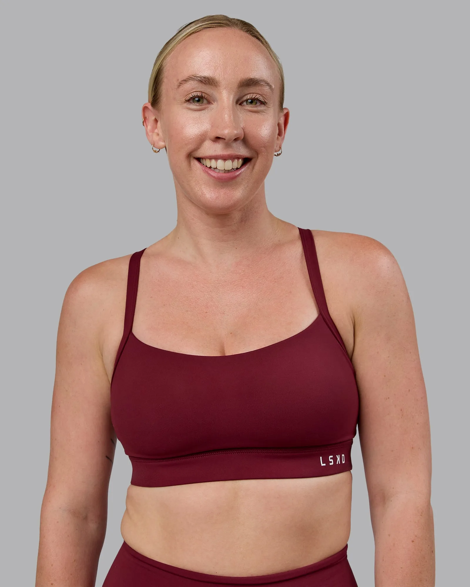 Momentum Sports Bra D/DD/E - Cordovan sold by LSKD