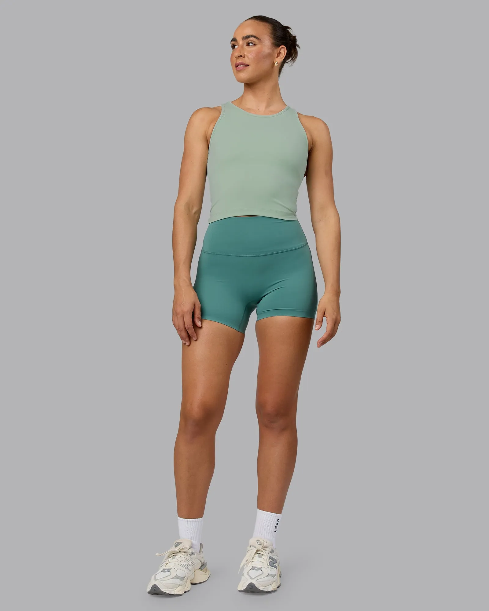 Flow Performance Tank With Shelf Bra - Surf Spray sold by LSKD product image thumbnail 4