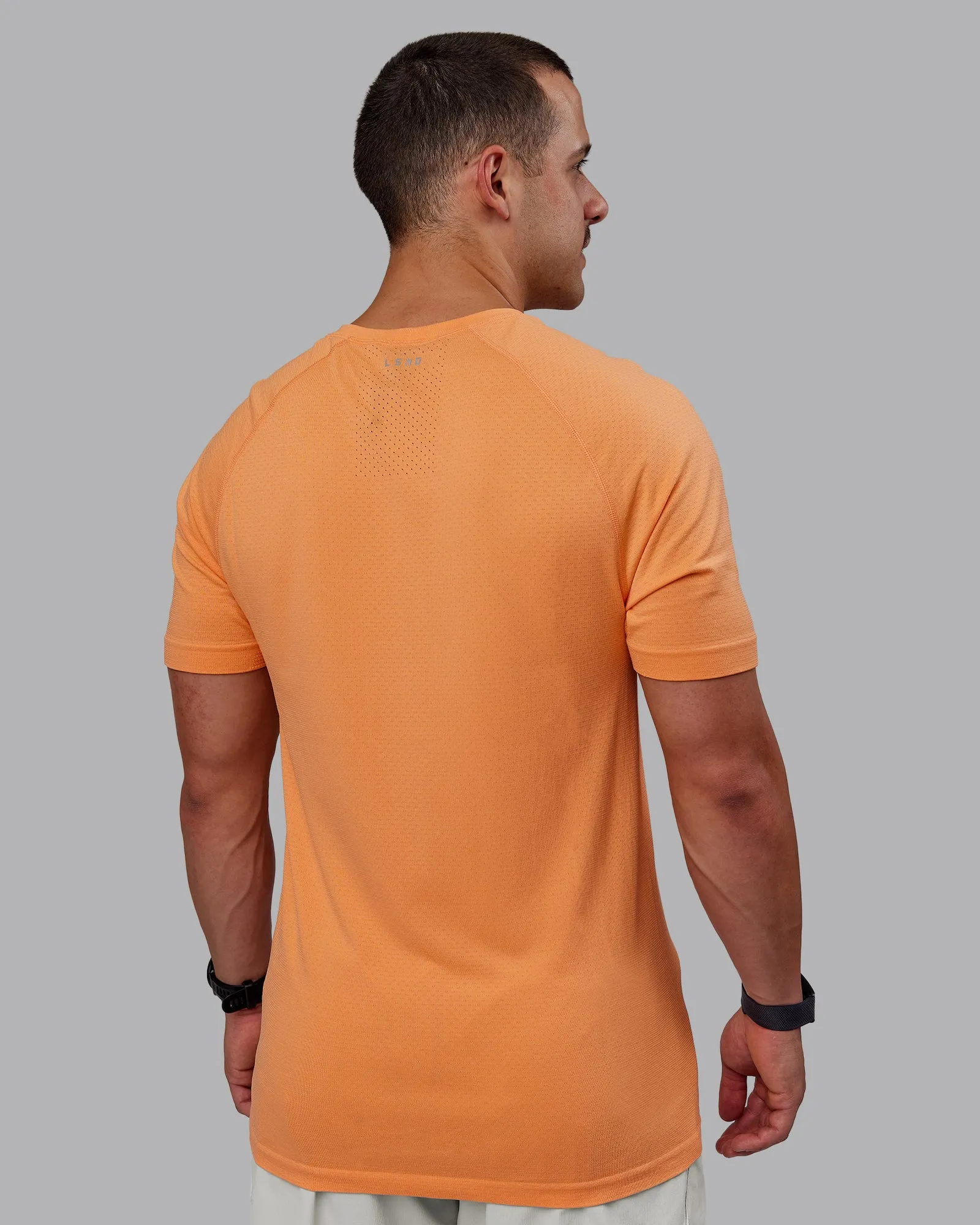 AeroFLX+ Seamless Tee - Cantaloupe/Cantaloupe Marl sold by LSKD product image thumbnail 4