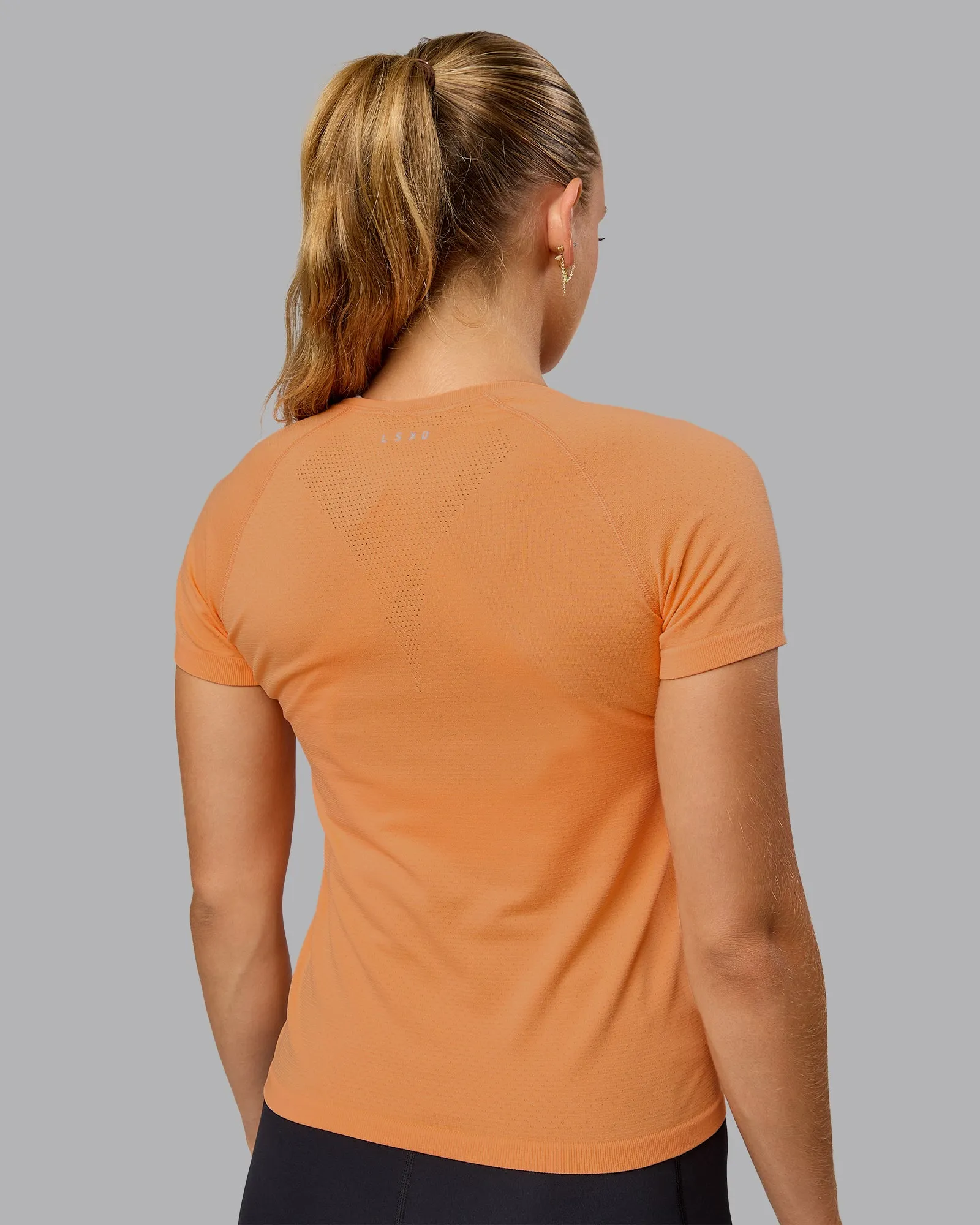 AeroFLX+ Seamless Tee - Cantaloupe/Cantaloupe sold by LSKD product image thumbnail 4