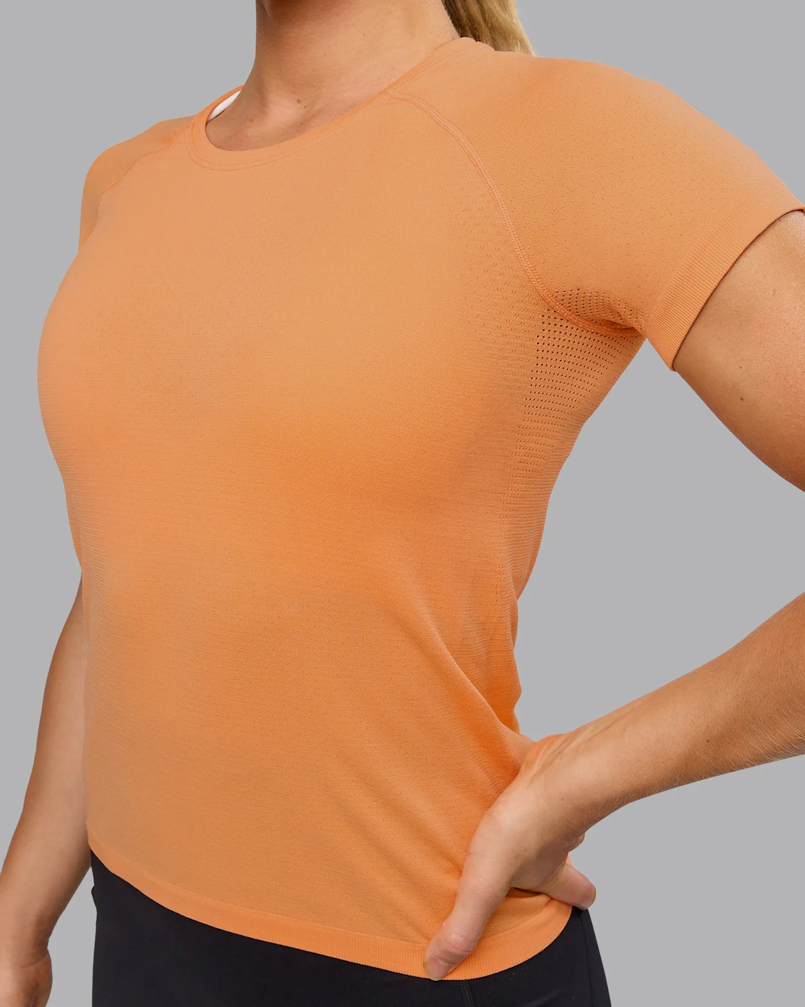 AeroFLX+ Seamless Tee - Cantaloupe/Cantaloupe sold by LSKD product image thumbnail 5