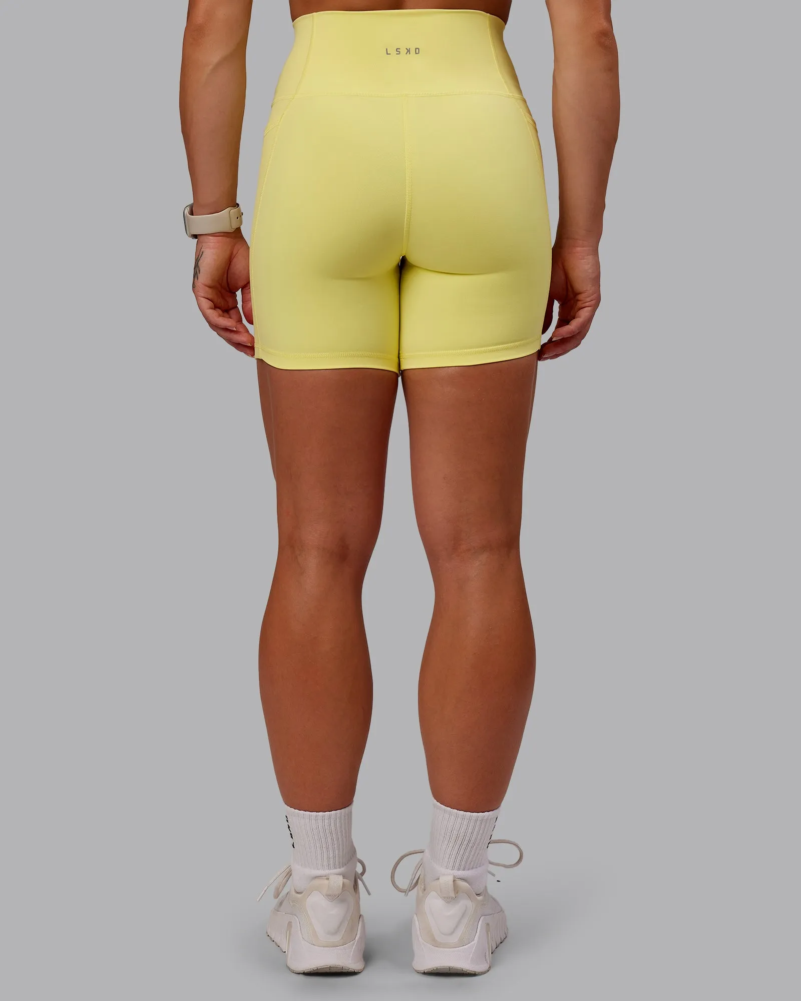 Fusion Mid Short Tight With Pockets - Lemon Fizz sold by LSKD product image thumbnail 4