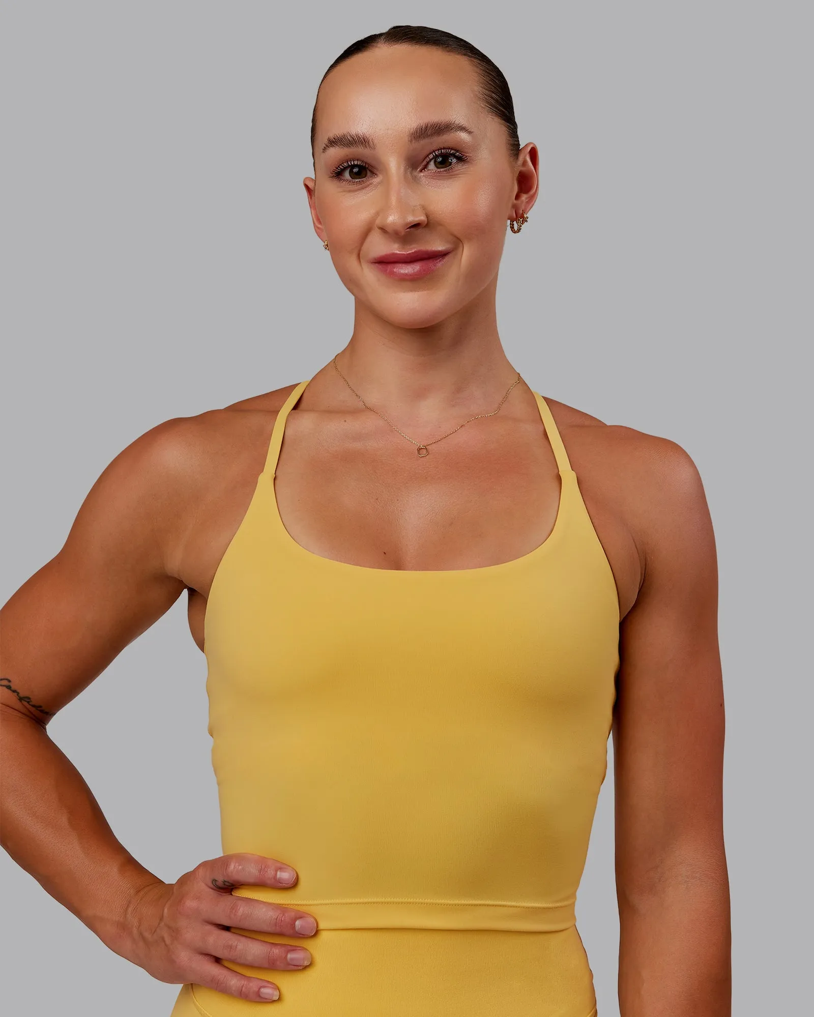 Twist Tank With Shelf Bra - Banana Cream sold by LSKD product image thumbnail 4