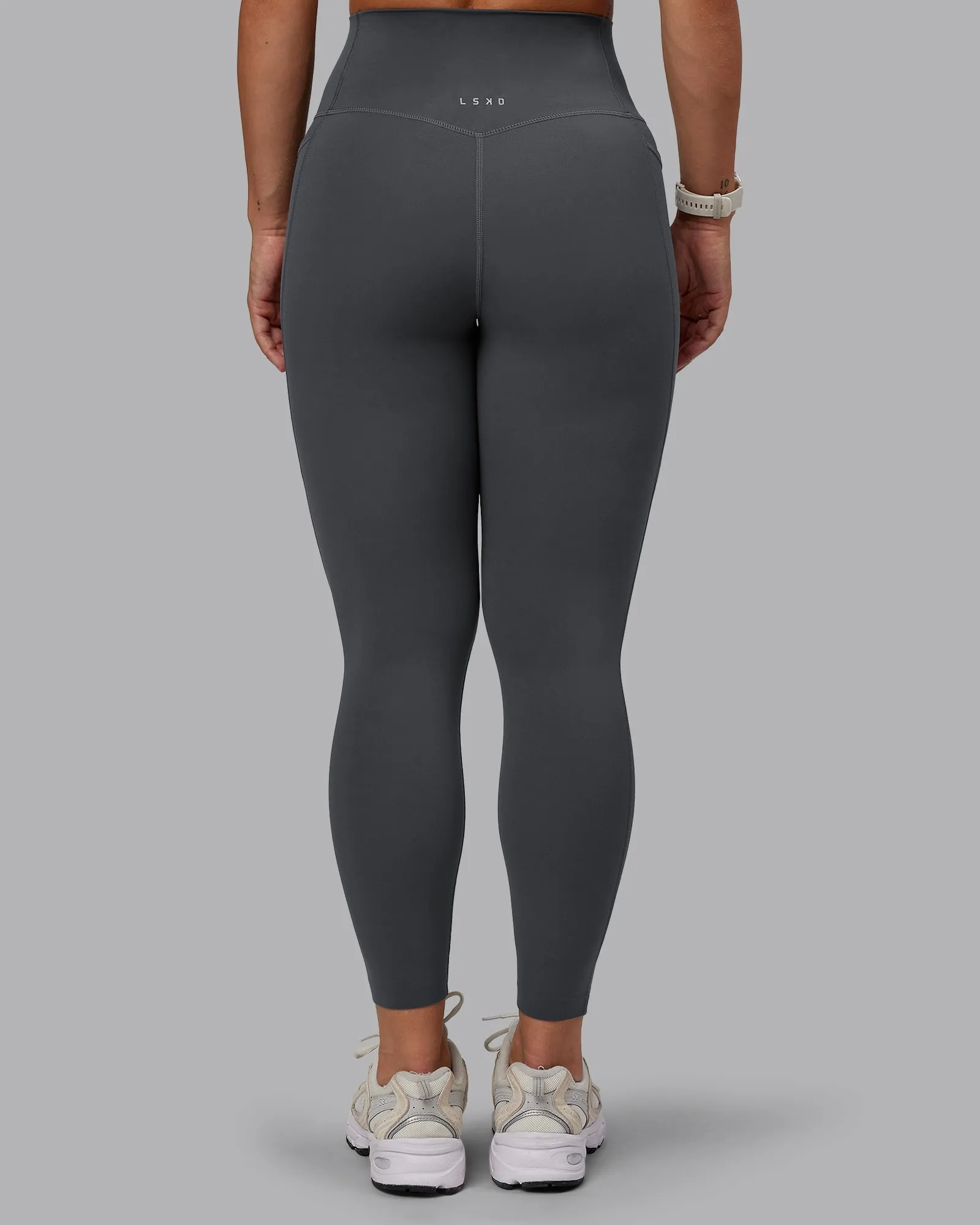 Elixir 7/8 Length Tight With Pockets - Dark Storm sold by LSKD product image thumbnail 4