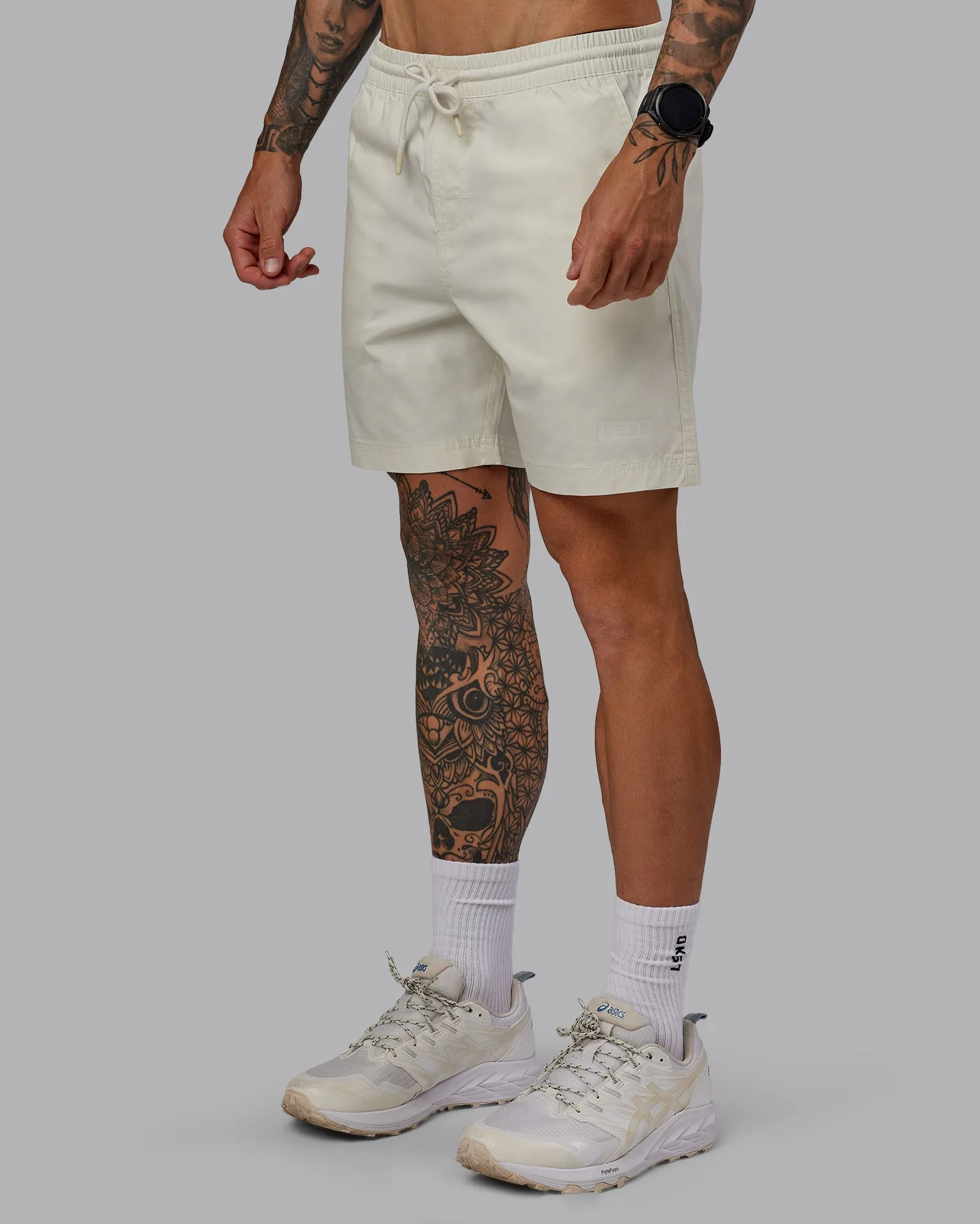 Daily 7" Short - Bone sold by LSKD product image thumbnail 5