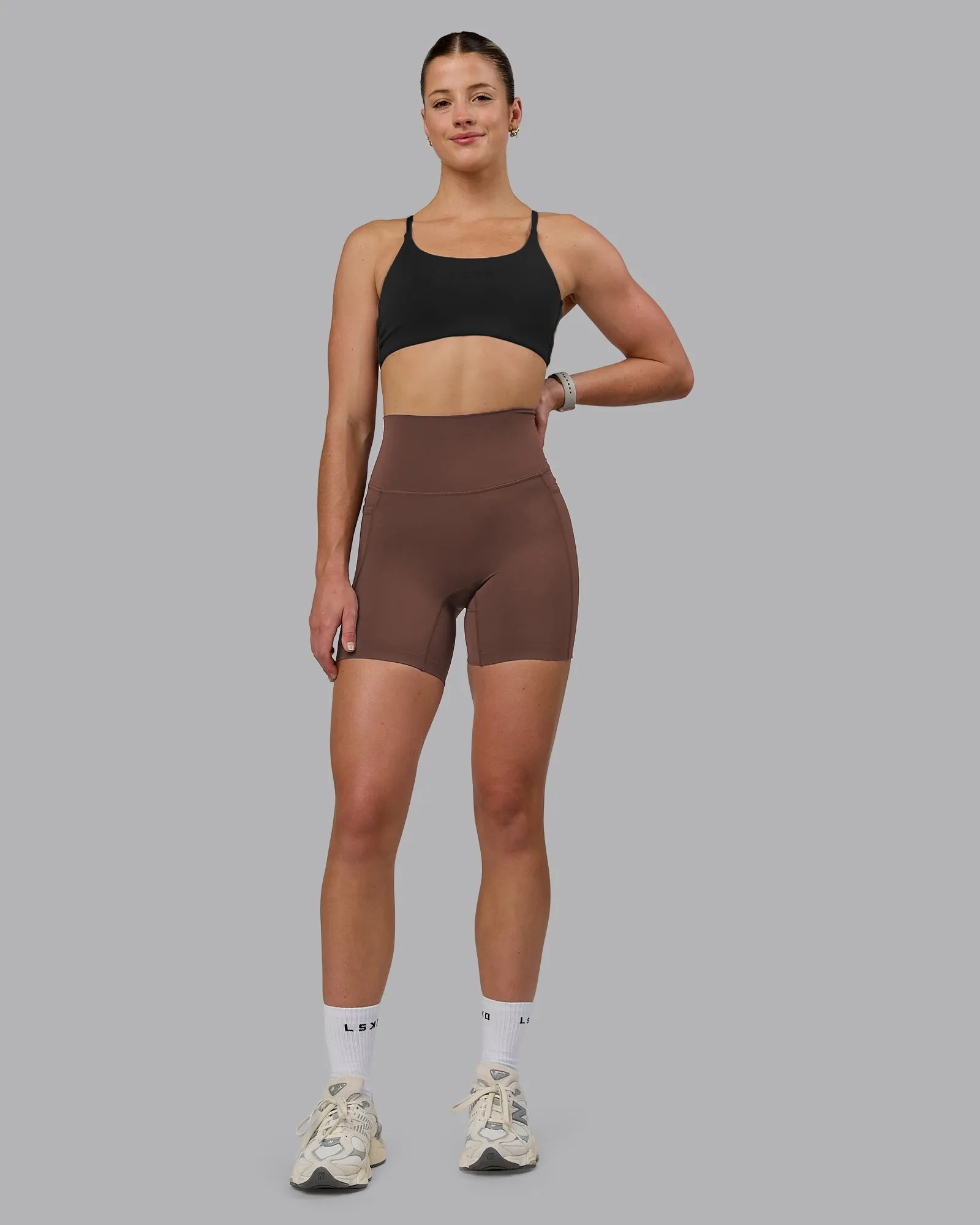 Elixir Ultra High-Rise 6" Short Pockets - Chocolate Martini sold by LSKD product image thumbnail 2