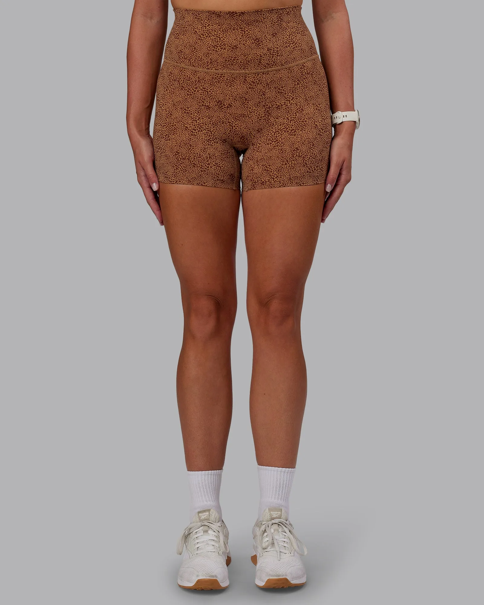 Elixir Ultra High-Rise 4" Short - Caramel Agile Print sold by LSKD product image thumbnail 4