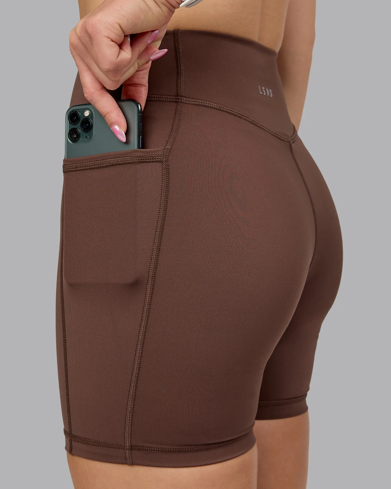 Elite High-Rise 6" Short Pockets - Chocolate Martini sold by LSKD product image thumbnail 3