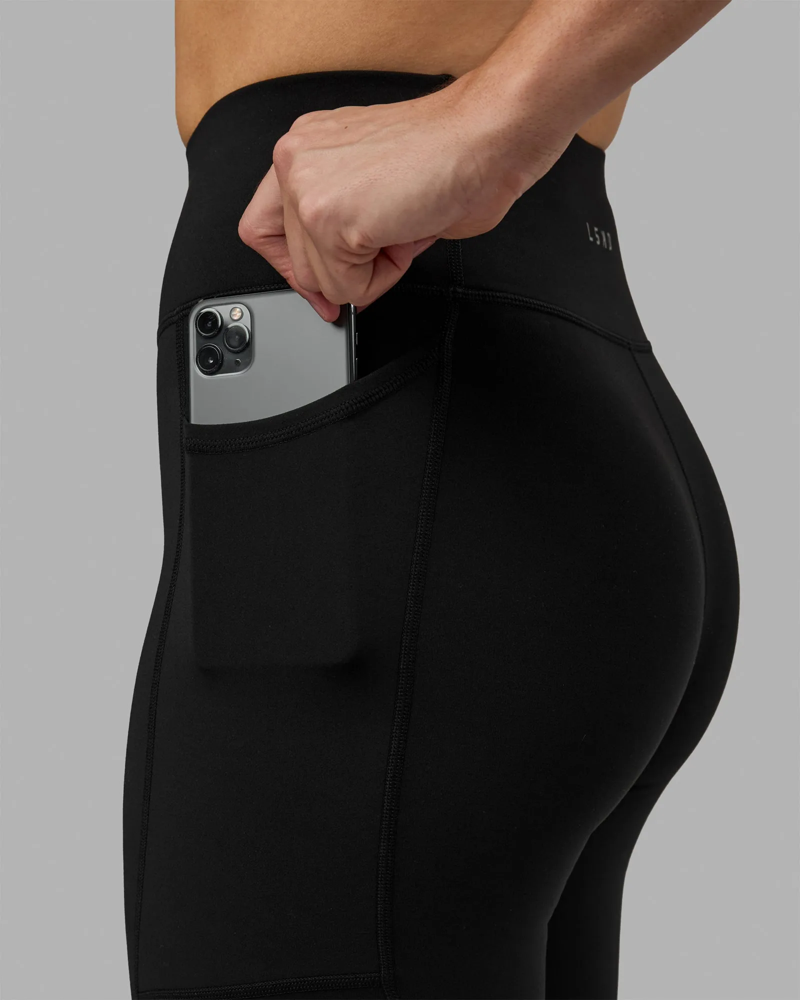 Rep Ultra High-Rise 3/4 Legging Pockets - Black-White sold by LSKD product image thumbnail 2