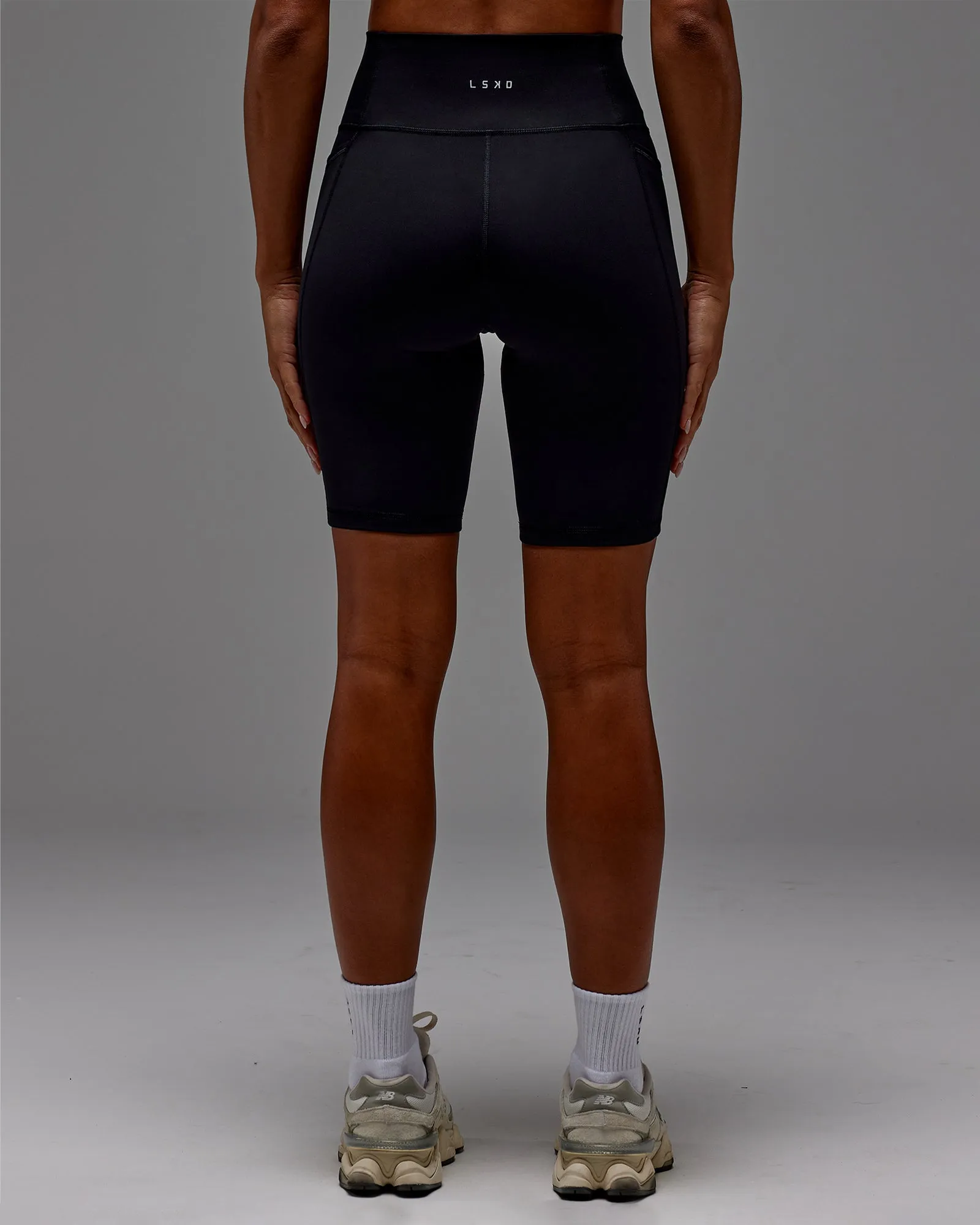Fusion Ultra High-Rise 9" Short Pockets - Black sold by LSKD product image thumbnail 3