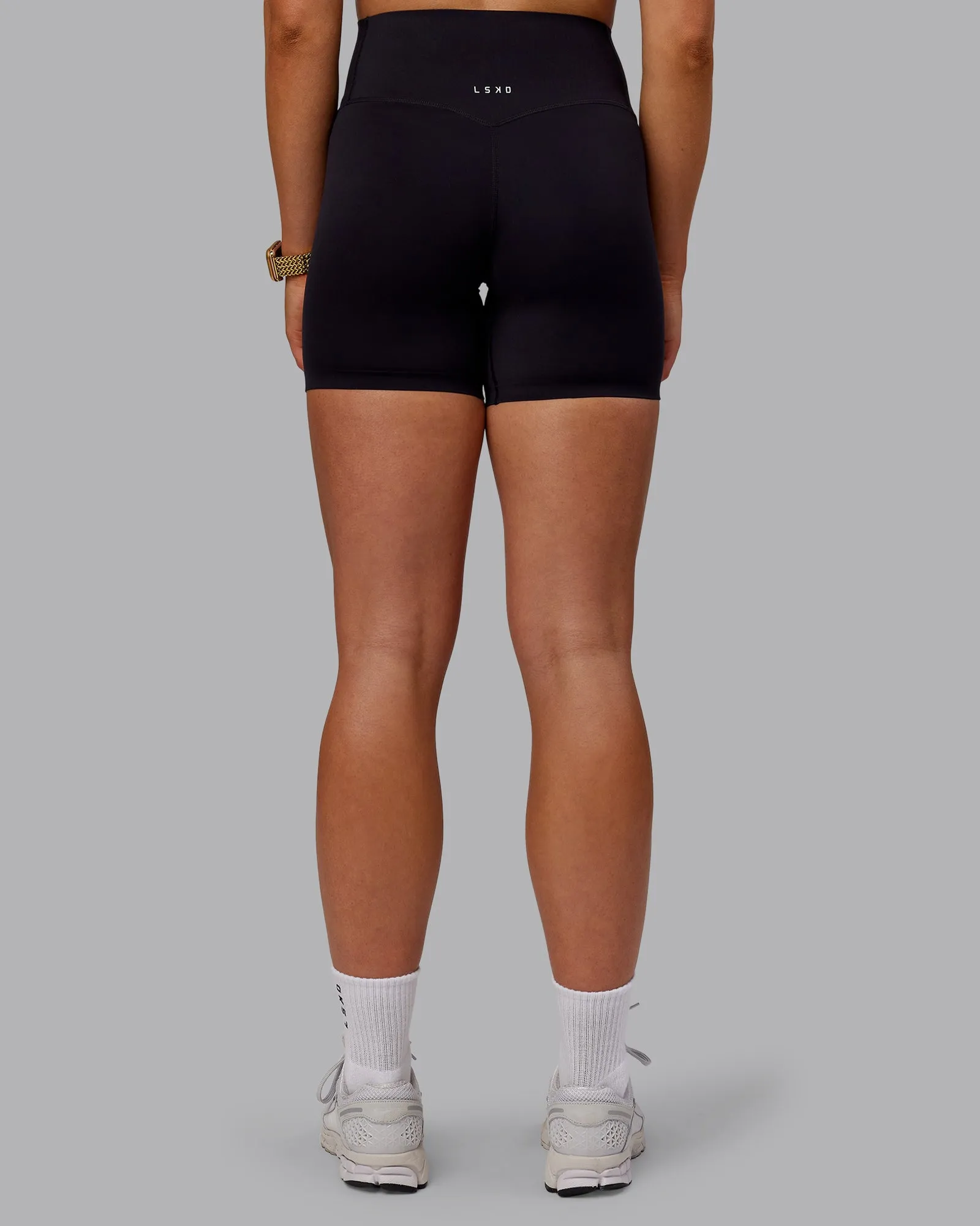 Elixir Ultra High-Rise Bonded Waistband 6" Short - Black sold by LSKD product image thumbnail 5