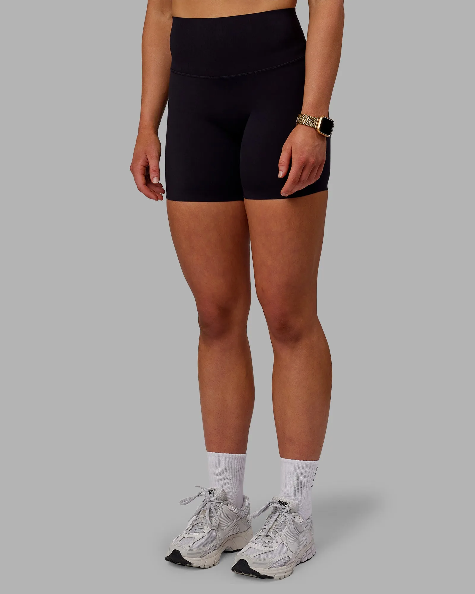 Elixir Ultra High-Rise Bonded Waistband 6" Short - Black sold by LSKD product image thumbnail 3