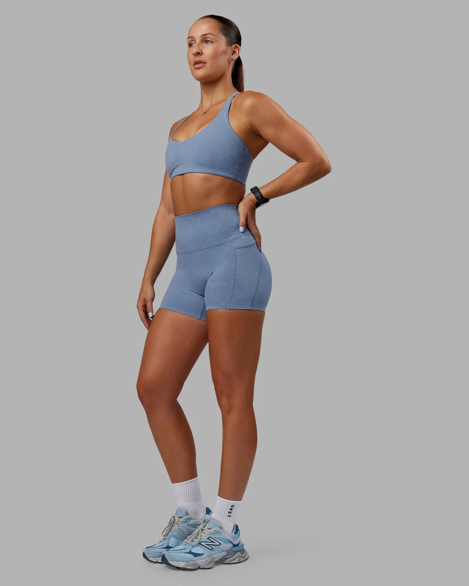 Abs Elixir Ultra High-Rise 4" Short Pockets - Infinity Mirage sold by LSKD product image thumbnail 3