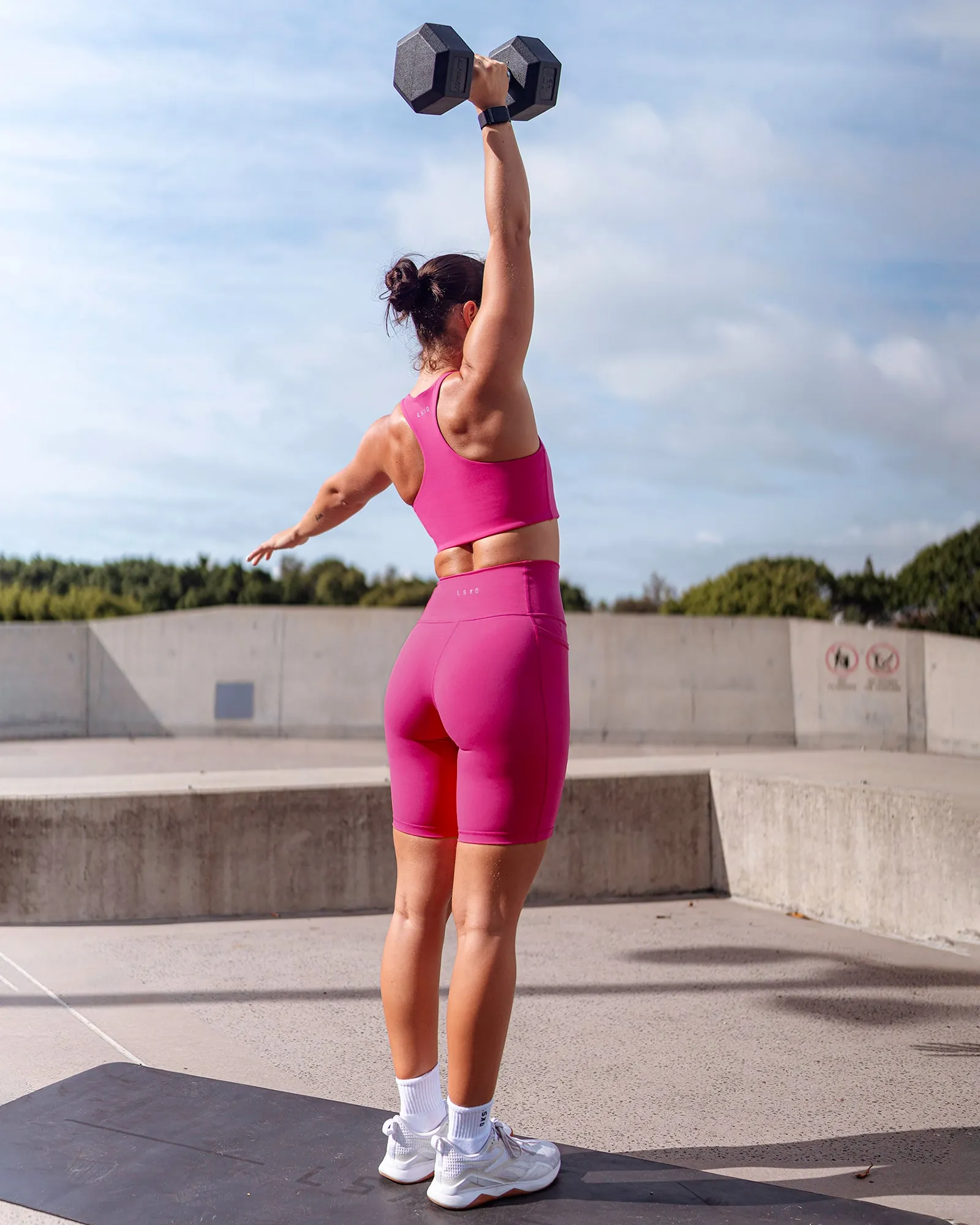 Fusion Ultra High-Rise 9" Short Pockets - Fuchsia Pink sold by LSKD product image thumbnail 5