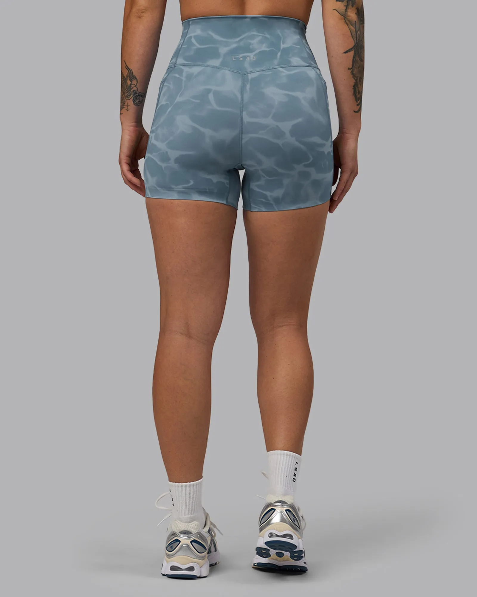 Elixir Ultra High-Rise 4" Short Pockets - Tranquil-Elemental Blue sold by LSKD product image thumbnail 4