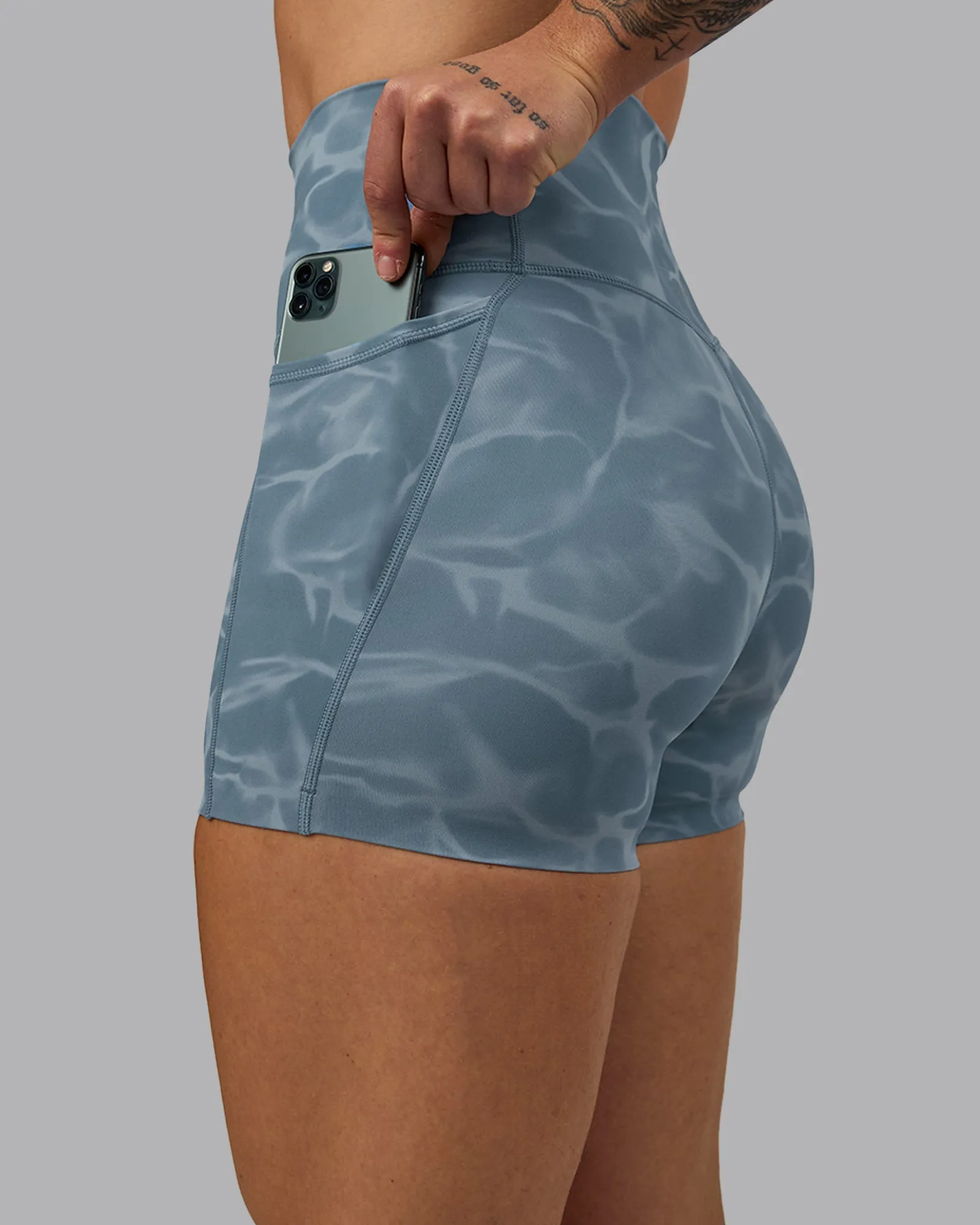 Elixir Ultra High-Rise 4" Short Pockets - Tranquil-Elemental Blue sold by LSKD product image thumbnail 5