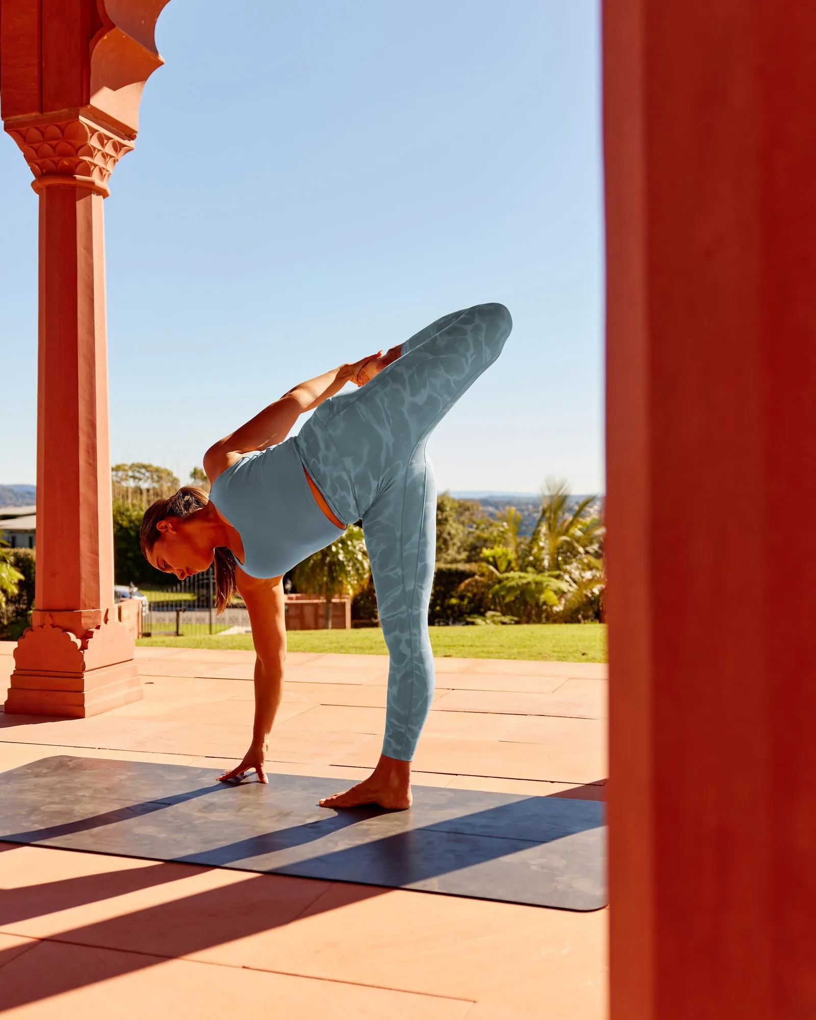 Elixir Ultra High-Rise Full Length Legging Pockets - Tranquil-Elemental Blue sold by LSKD product image thumbnail 2