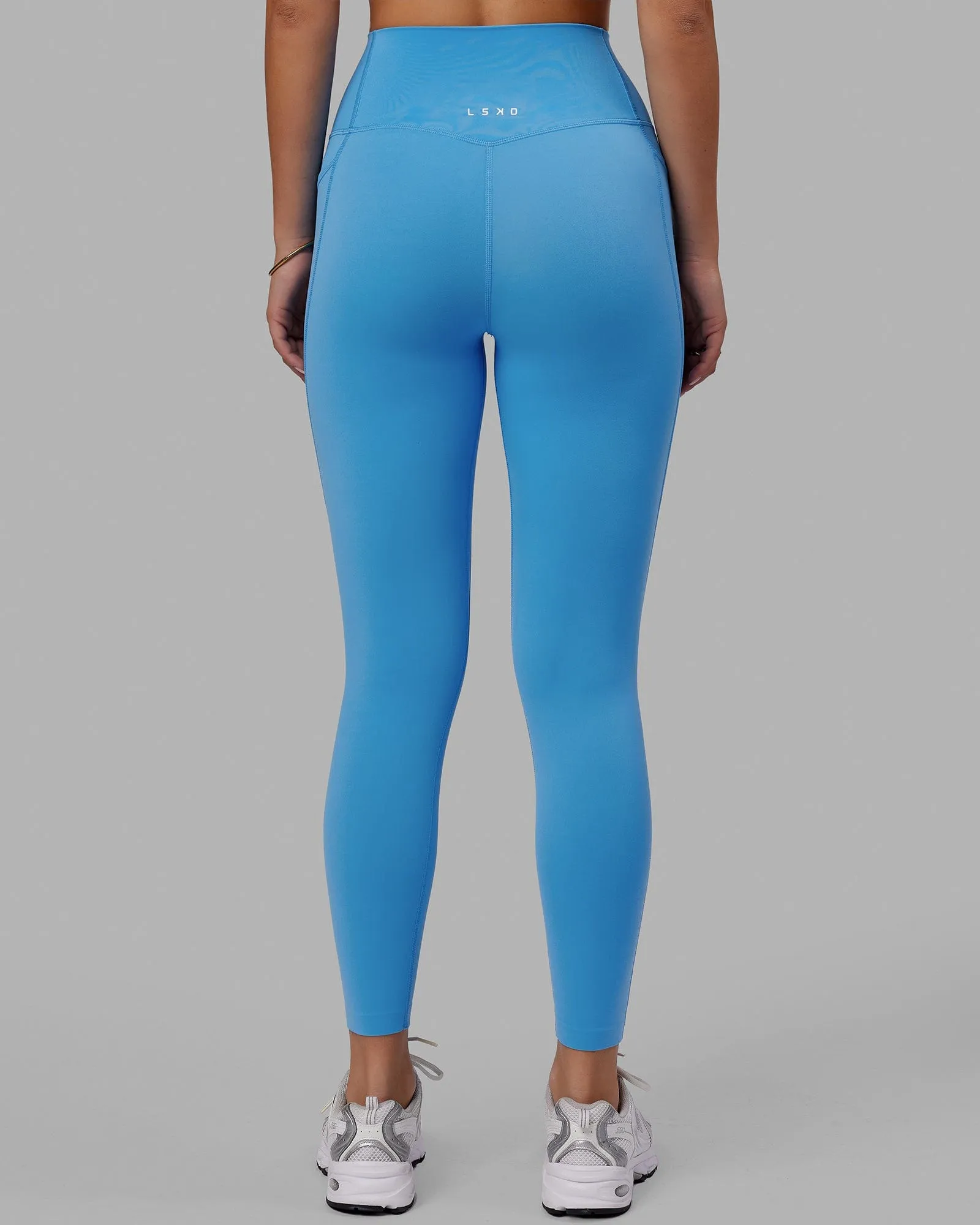 Elixir Ultra High-Rise 7/8 Legging Pockets - Azure Blue sold by LSKD product image thumbnail 4