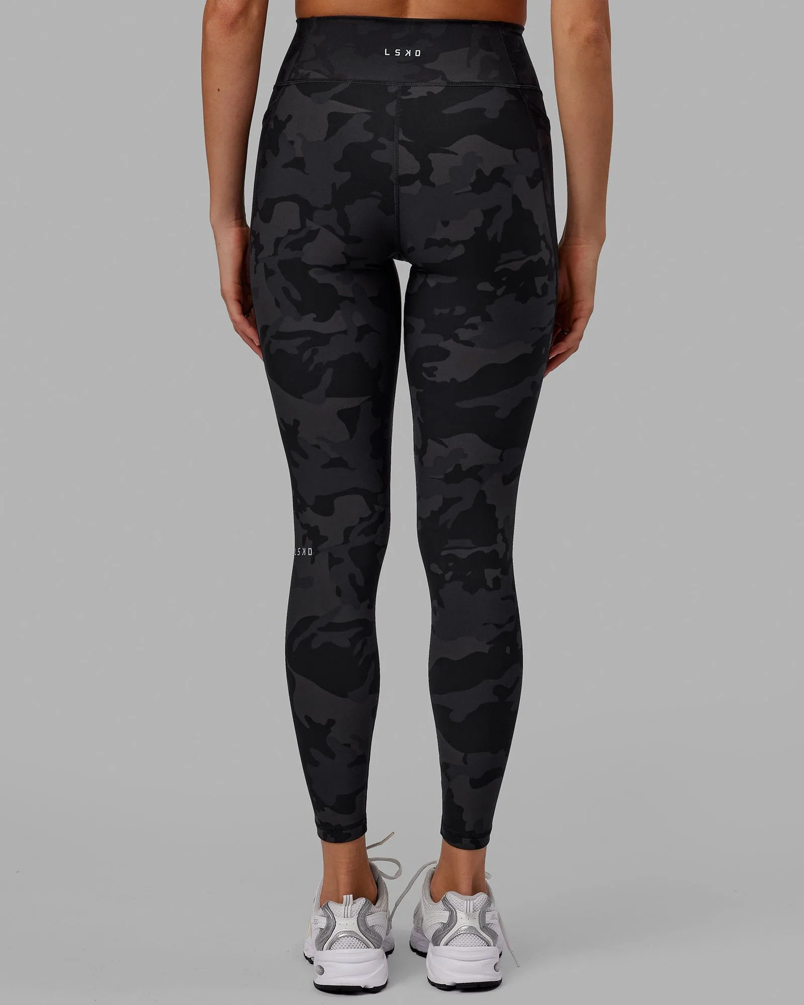Fusion Ultra High-Rise Full Length Legging Pockets - Black Camo sold by LSKD product image thumbnail 4