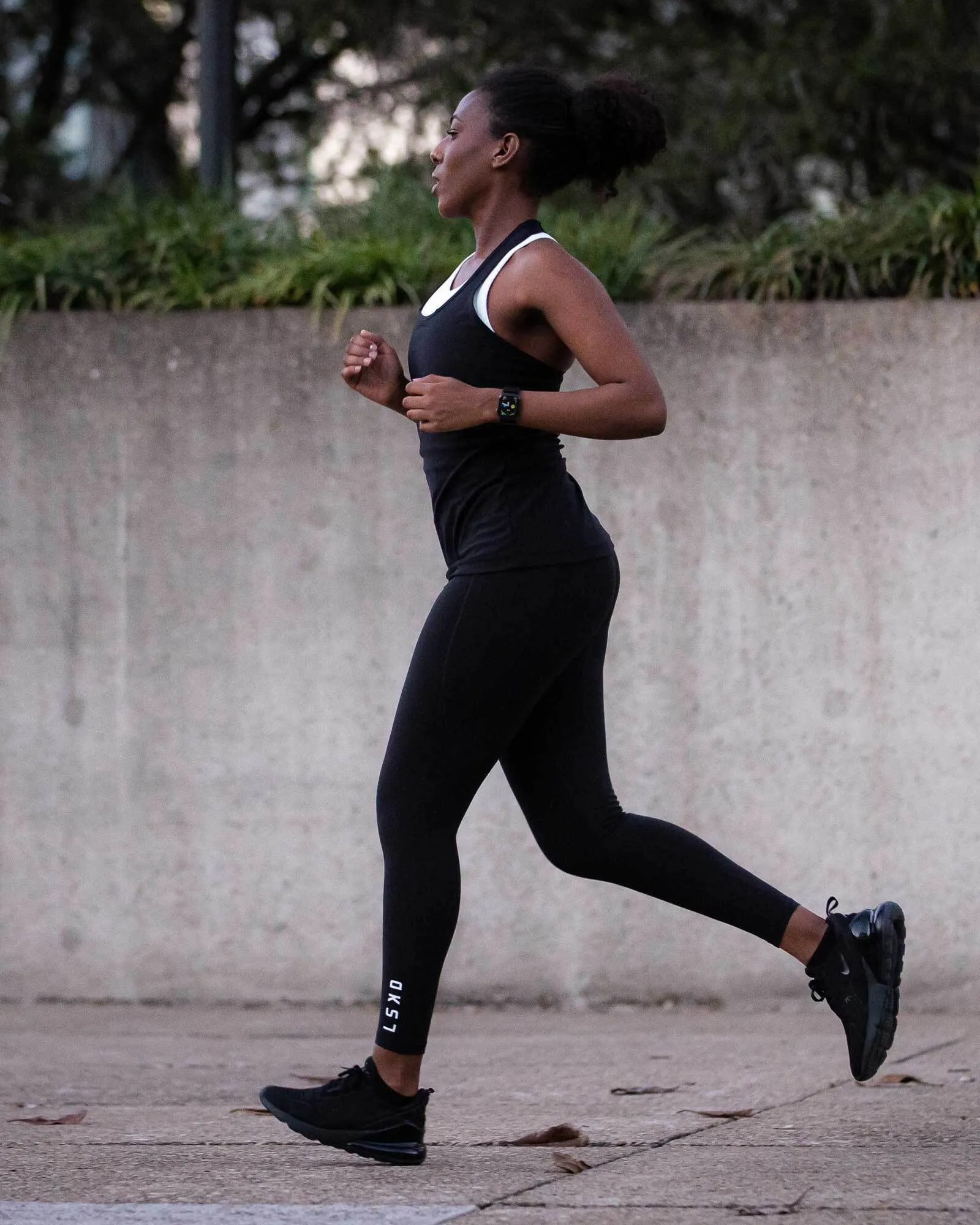 Flux Ultra High-Rise Full Length Legging Pockets - Black sold by LSKD product image thumbnail 2