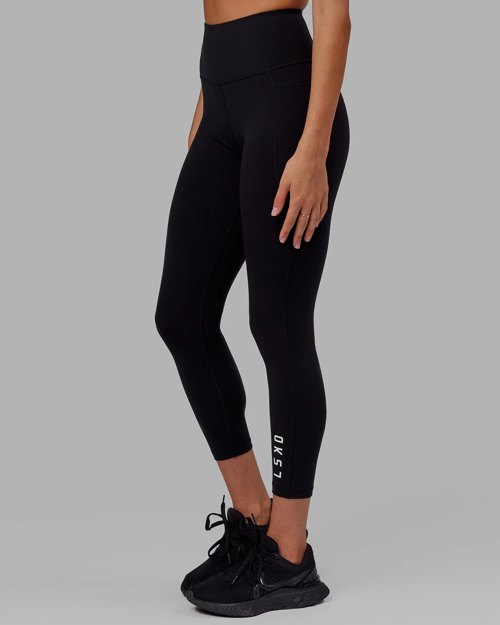 Flux Ultra High-Rise 7/8 Legging Pockets - Black sold by LSKD