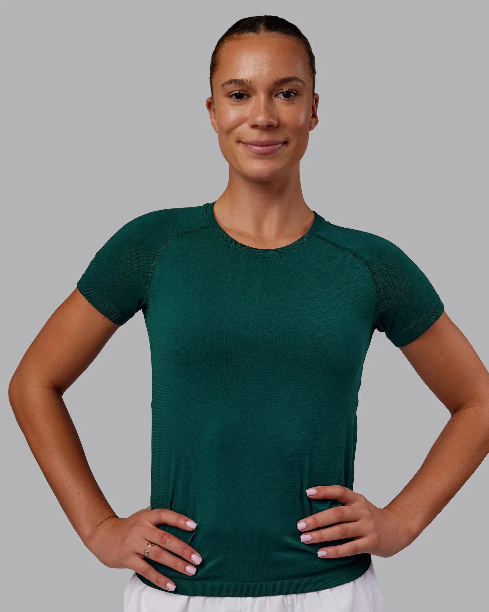 AeroFLX+ Seamless Tee - Dark Moss/Dark Moss sold by LSKD