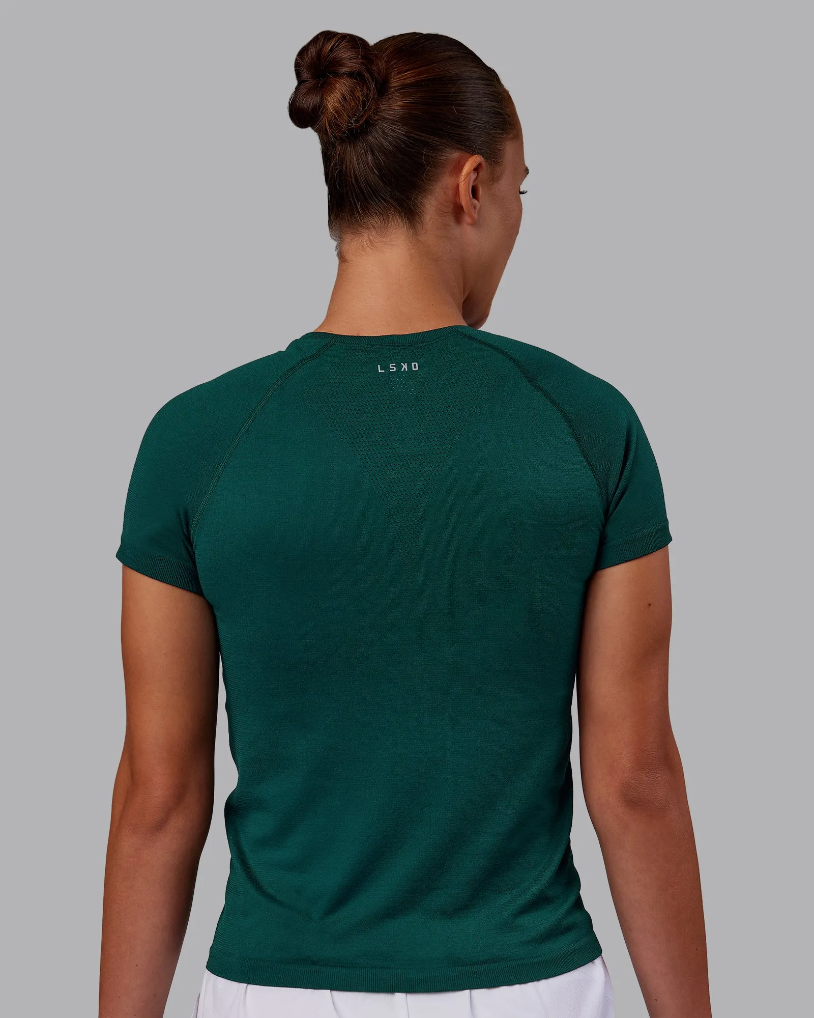 AeroFLX+ Seamless Tee - Dark Moss/Dark Moss sold by LSKD product image thumbnail 3