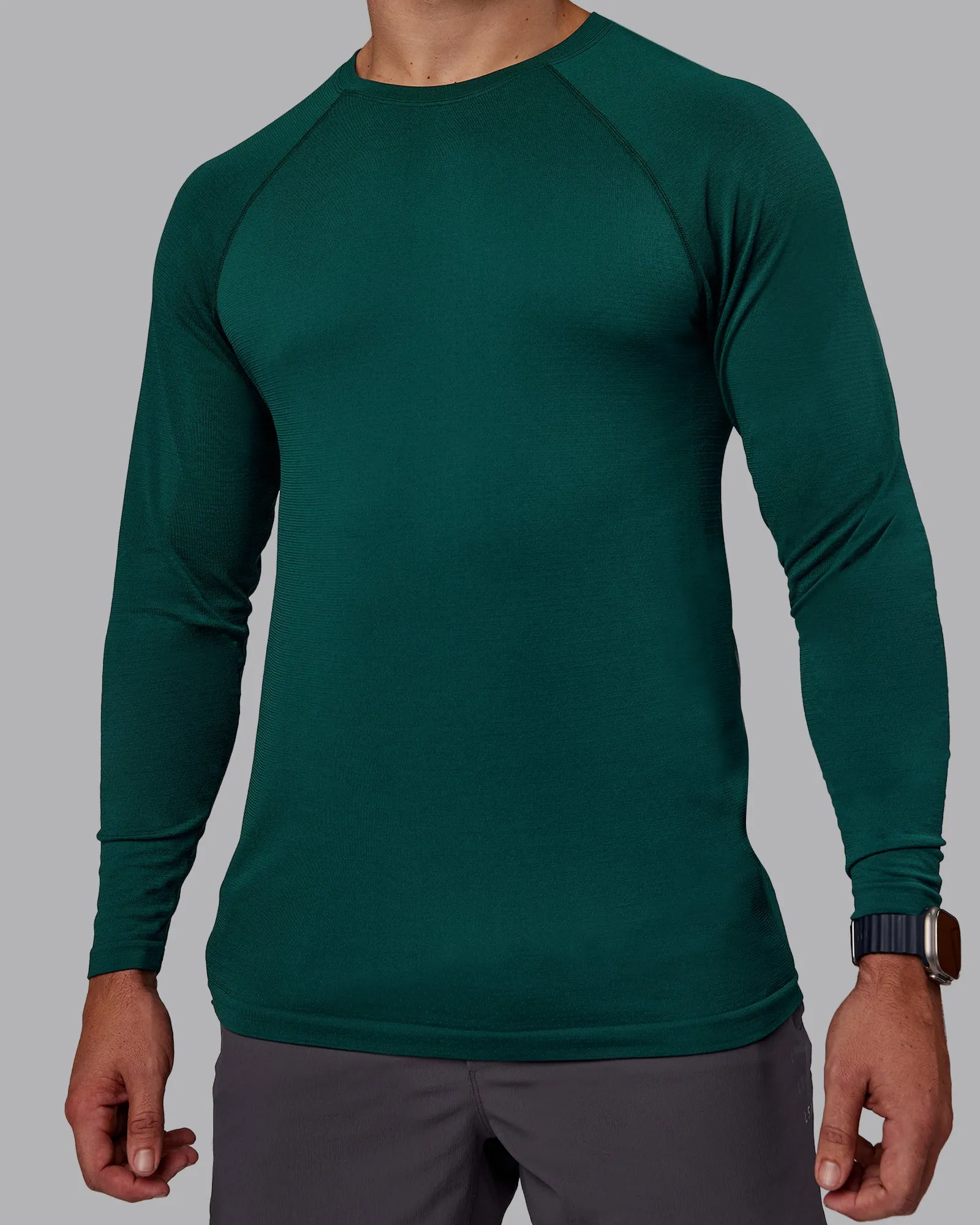 AeroFLX+ Seamless Long Sleeve Tee - Dark Moss/Dark Moss sold by LSKD product image thumbnail 5