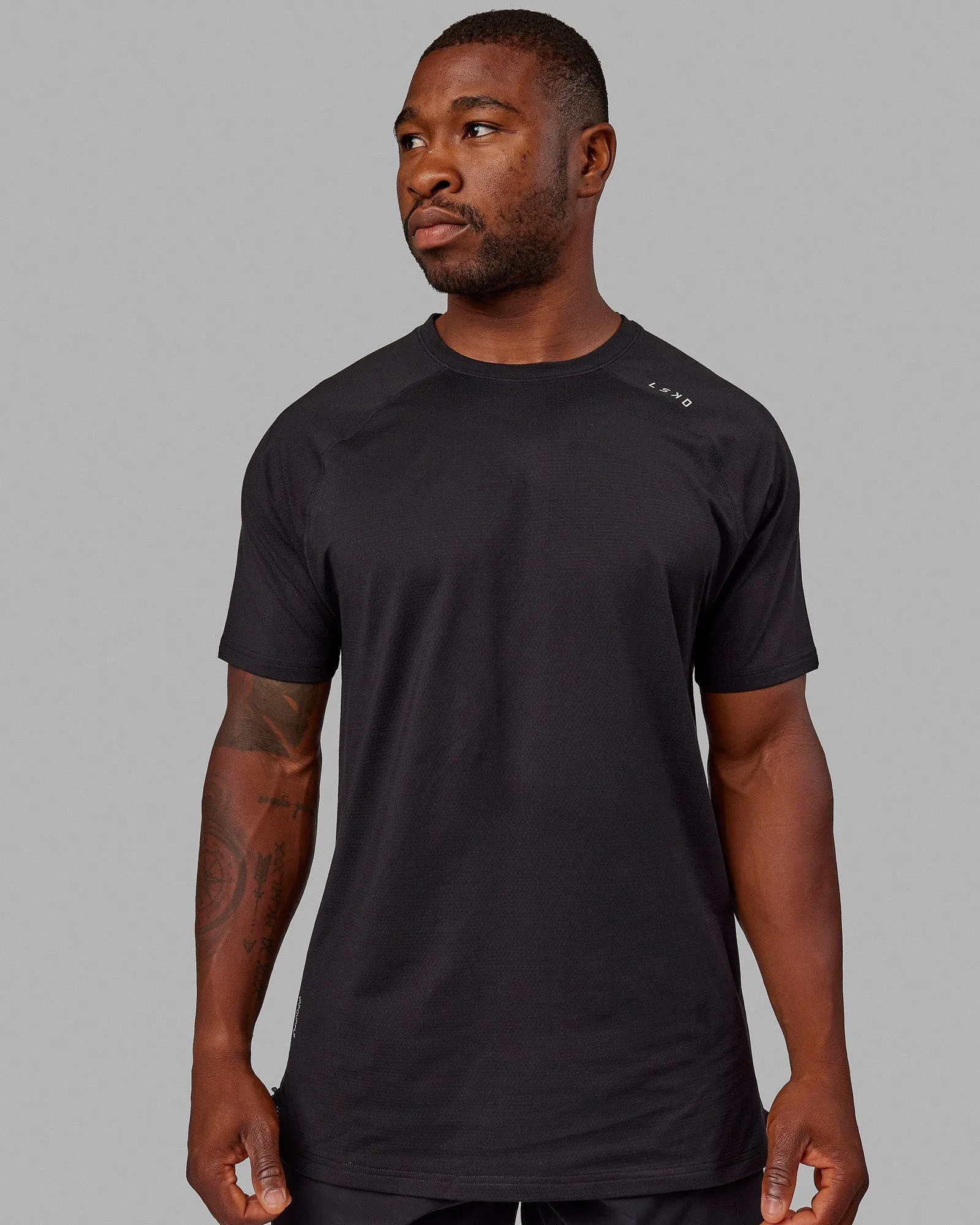 Perform VapourFLX Tee - Black-Reflective sold by LSKD product image thumbnail 2