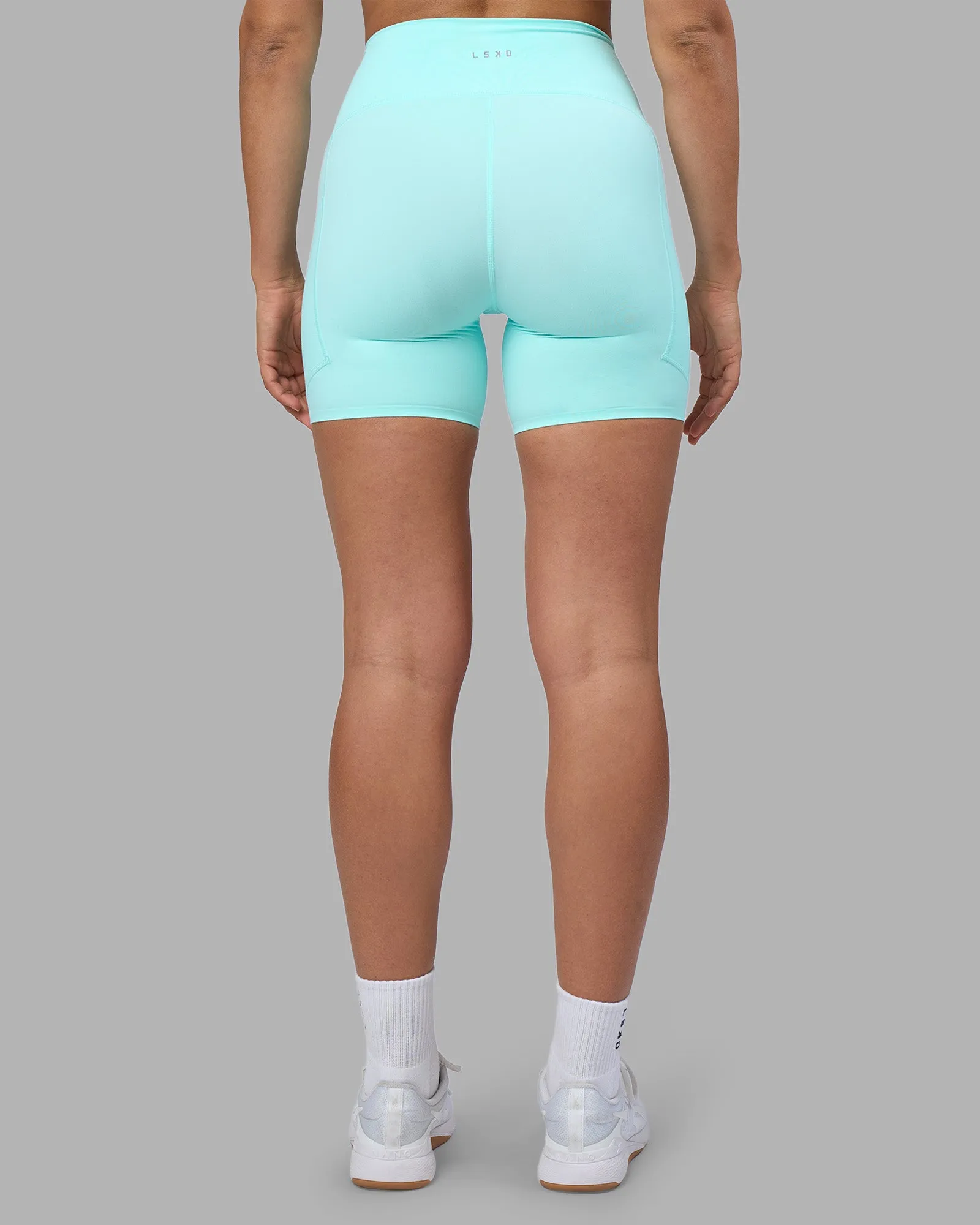 Rhythm Elixir Ultra High-Rise 6" Short Pockets - Island Paradise sold by LSKD product image thumbnail 4