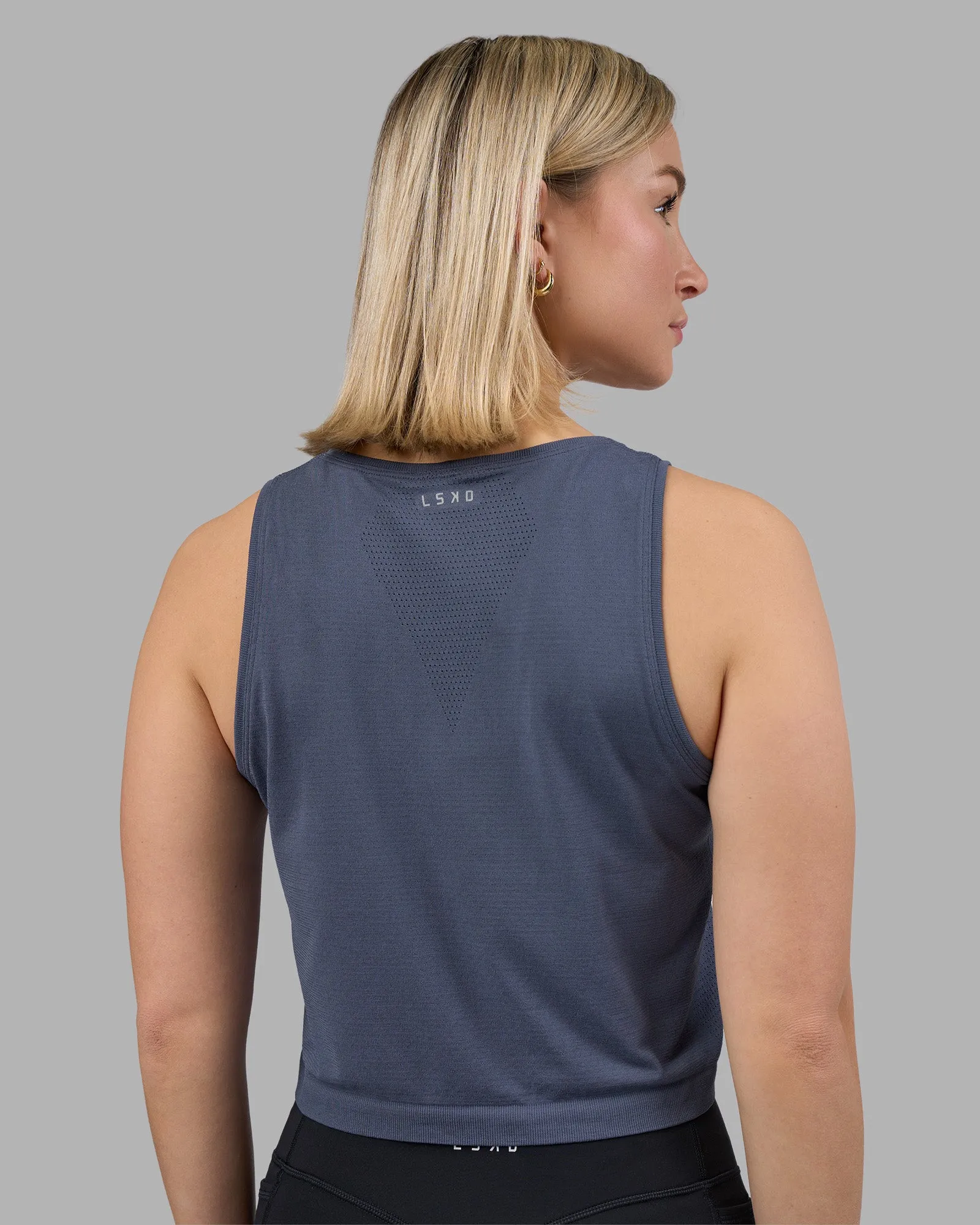 AeroFLX+ Seamless Skimmer Tank - Night Shadow/Night Shadow sold by LSKD product image thumbnail 3