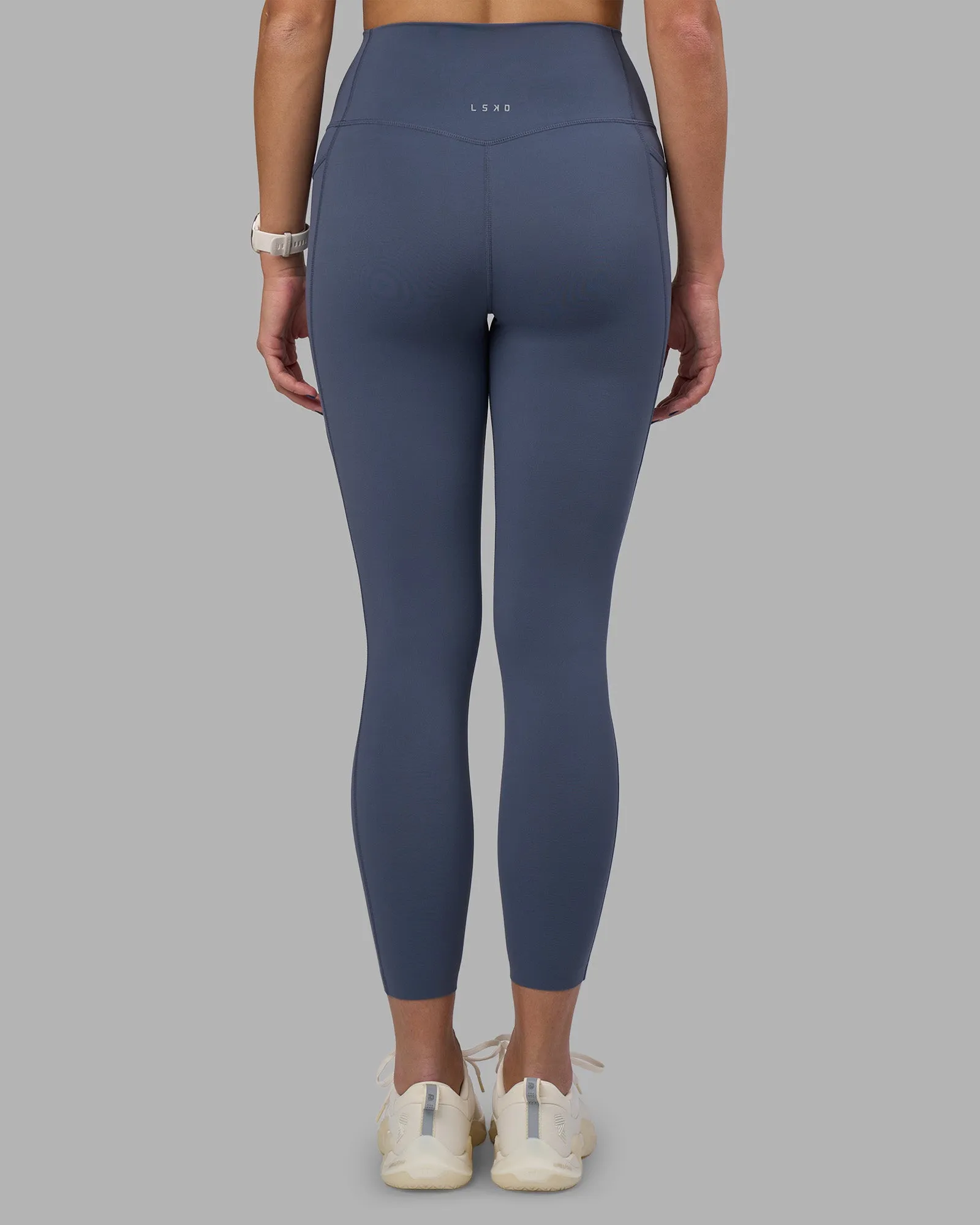 Elixir Ultra High-Rise 7/8 Legging Pockets - Night Shadow sold by LSKD product image thumbnail 4