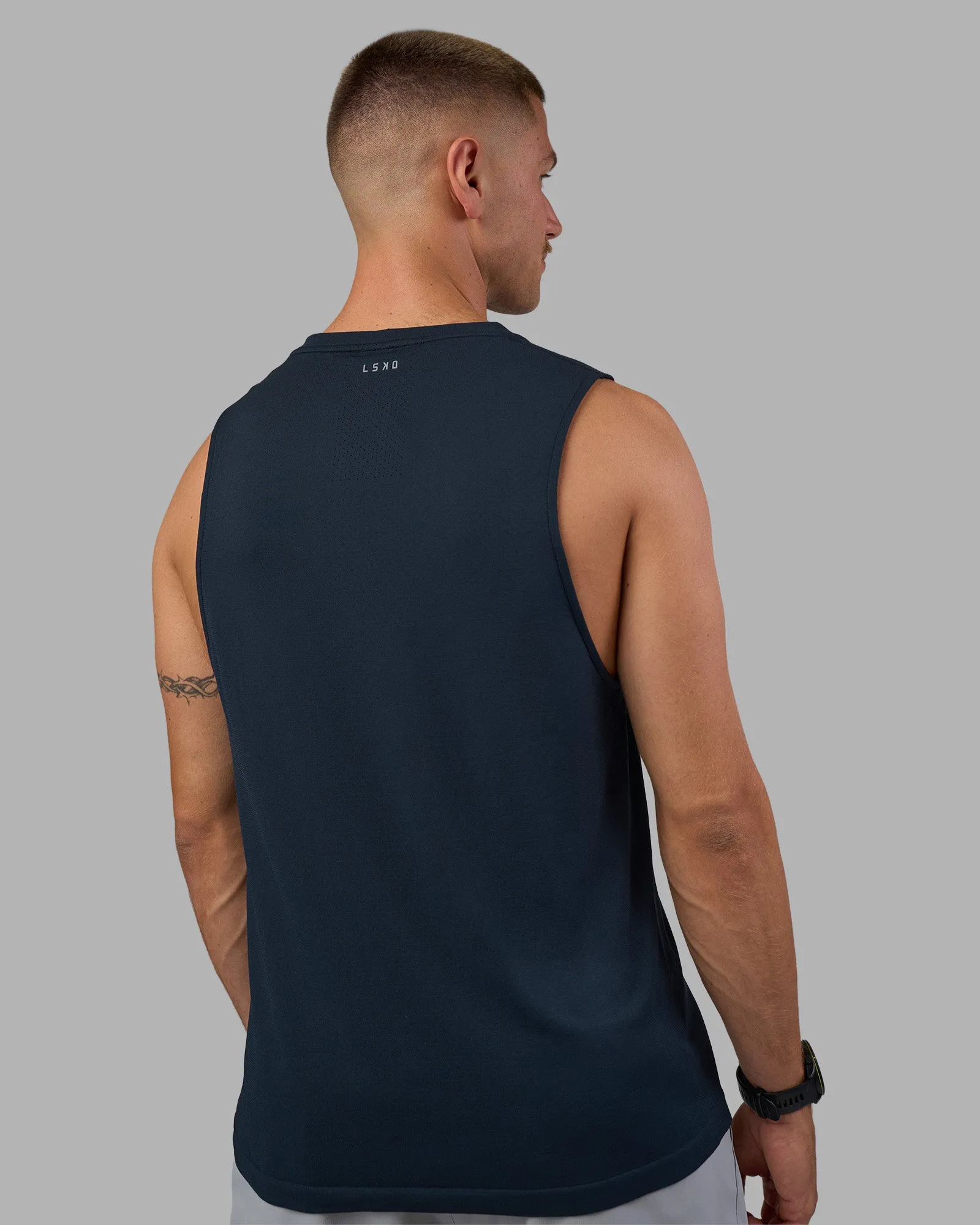AeroFLX+ Seamless Muscle Tank - Navy/Navy sold by LSKD product image thumbnail 4