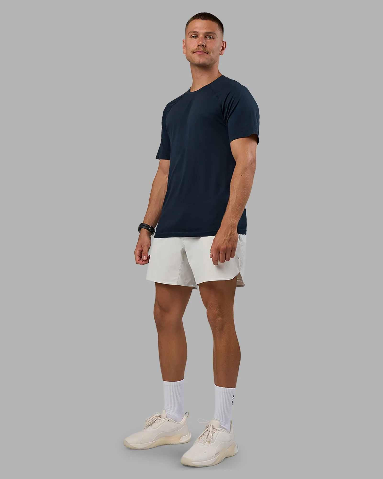 AeroFLX+ Seamless Tee - Navy/Navy sold by LSKD product image thumbnail 2