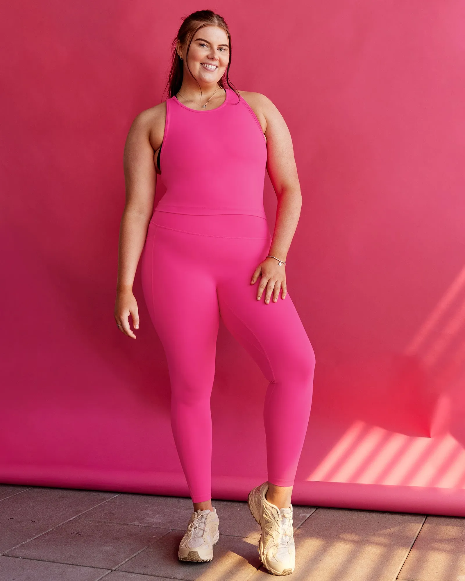 Flow Performance Tank 2.0 - Ultra Pink sold by LSKD product image thumbnail 5
