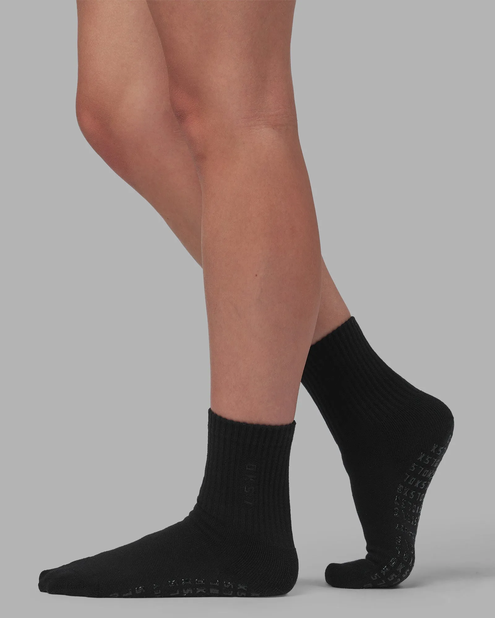 Signal Pilates Crew Grip Socks 2.0 - Black-Black sold by LSKD
