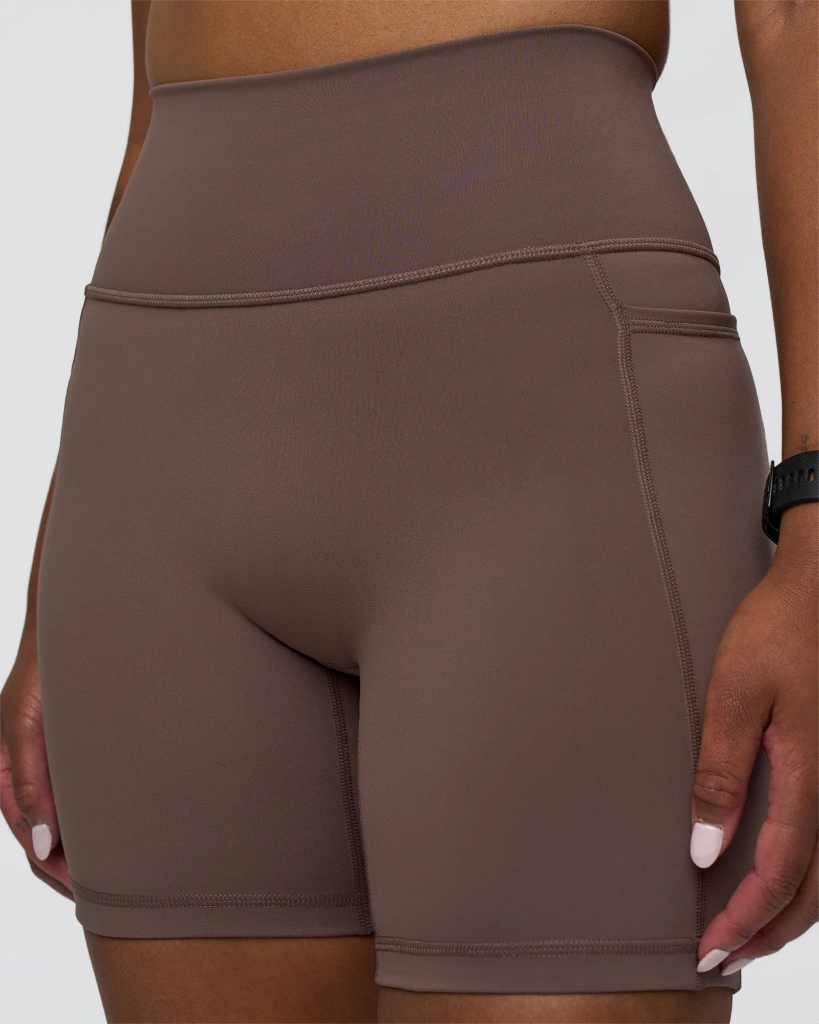 Fusion Ultra High-Rise 6" Short Pockets - Peppercorn sold by LSKD product image thumbnail 3