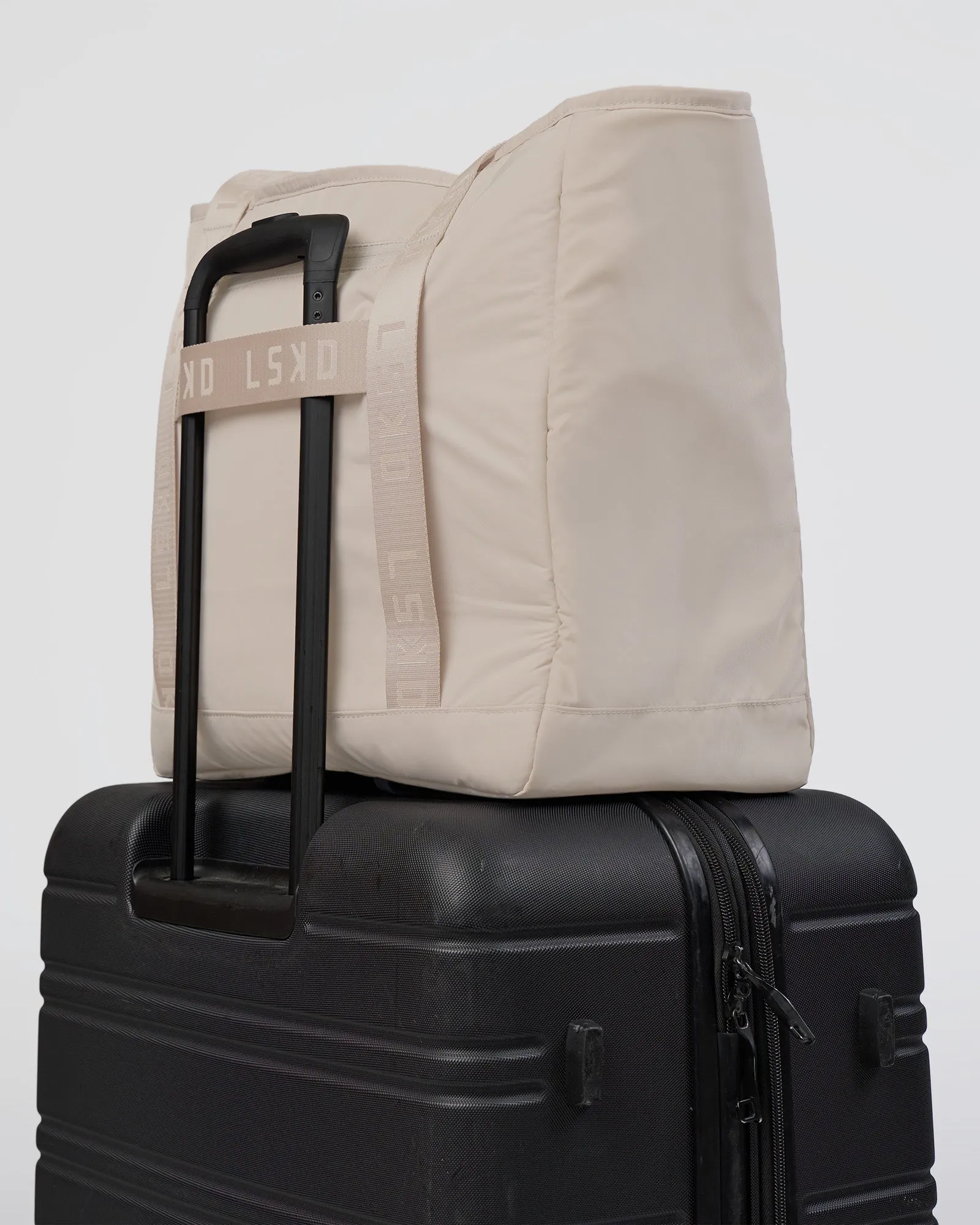 Go-To Tote - Shale Beige sold by LSKD product image thumbnail 4