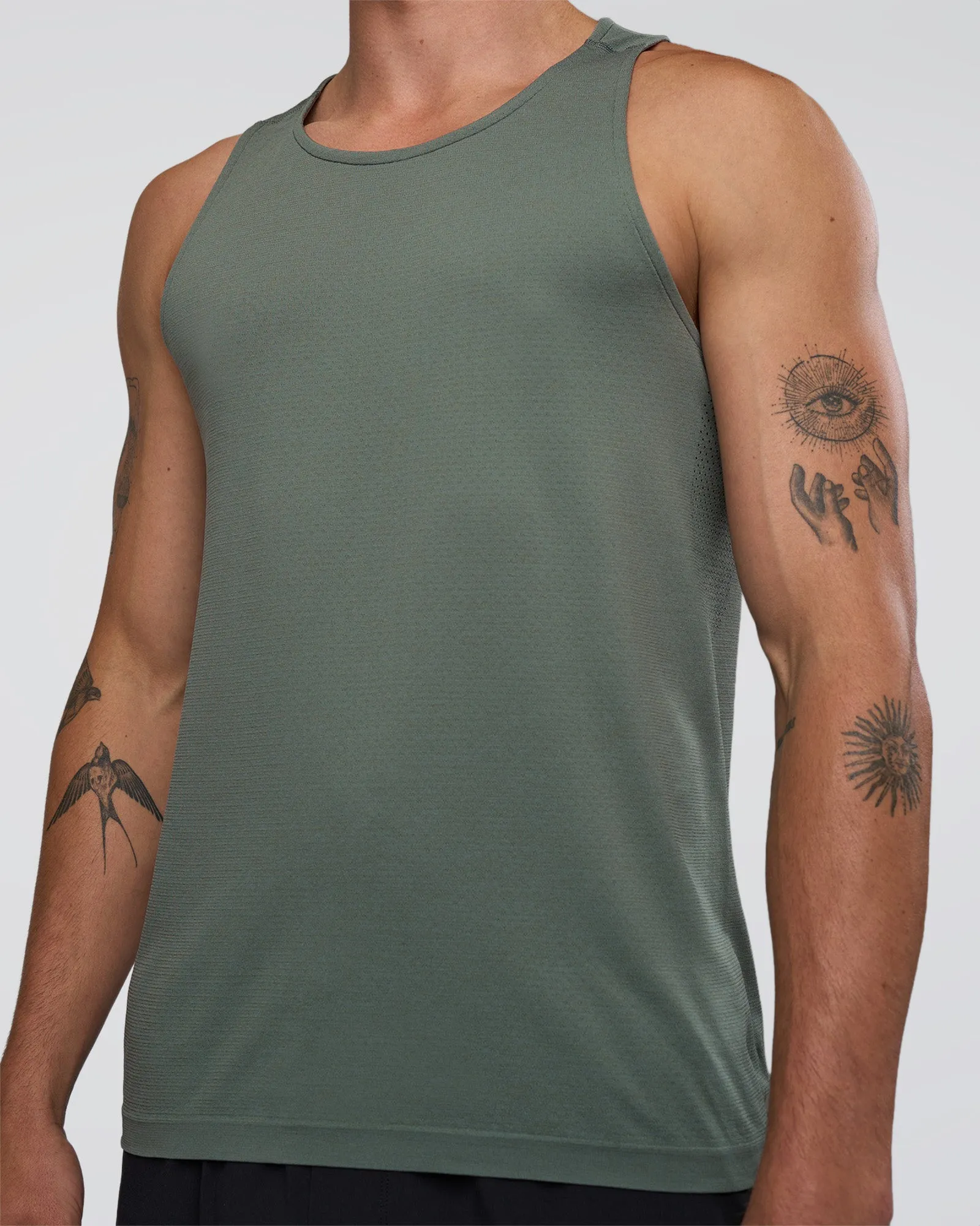 AeroFLX+ Seamless Tank - Graphite/Graphite sold by LSKD product image thumbnail 5