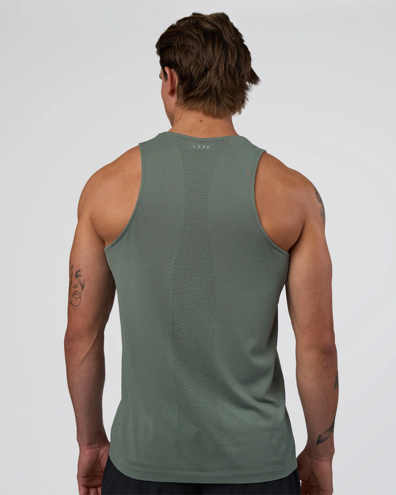 AeroFLX+ Seamless Tank - Graphite/Graphite sold by LSKD product image thumbnail 4