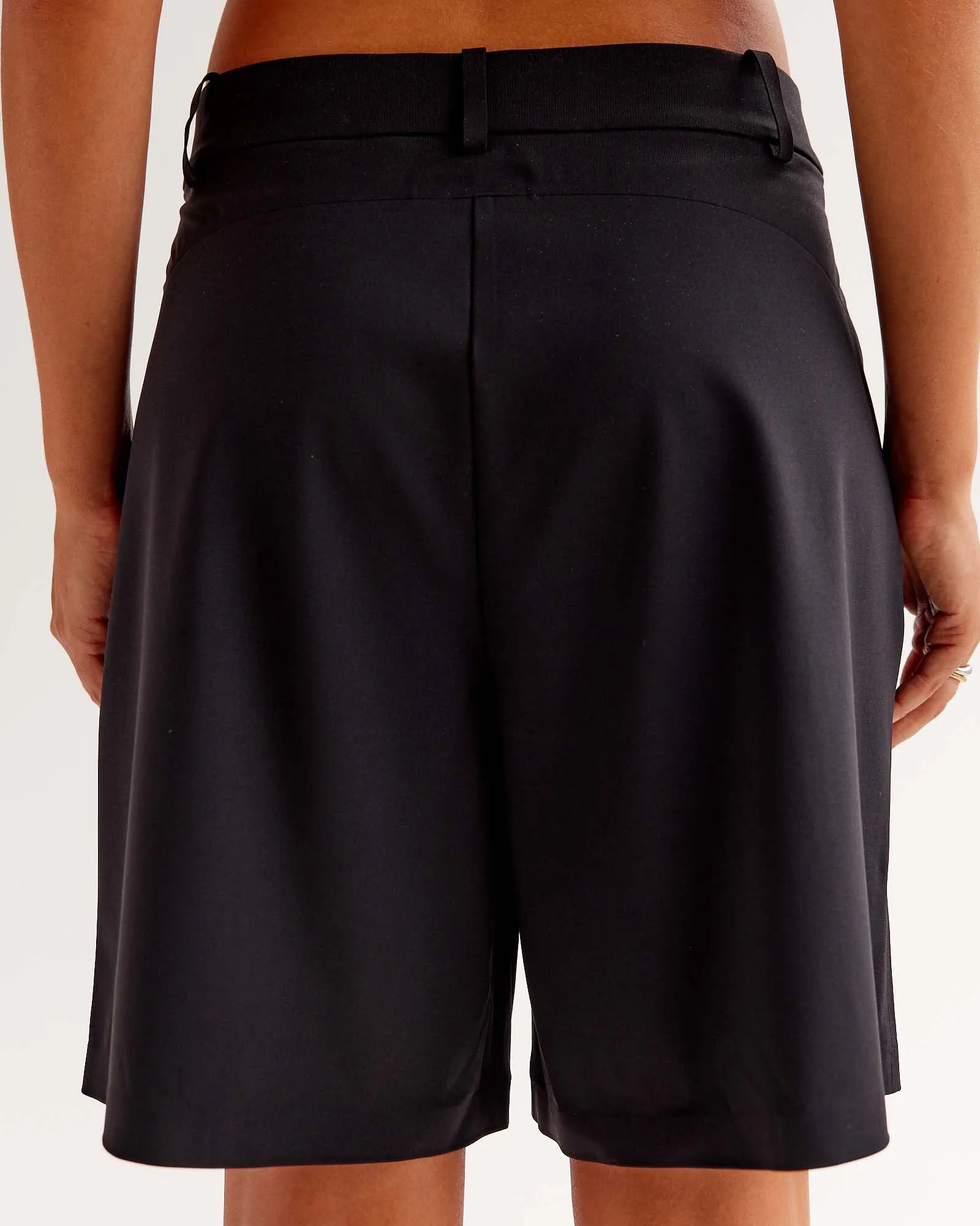 StretchShift Wide Leg Short - Black sold by LSKD product image thumbnail 4