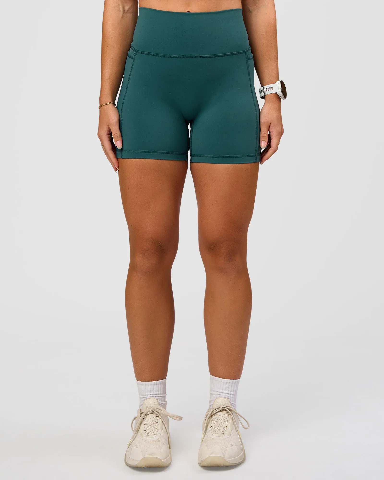 Fusion V-Contour Ultra High-Rise 4' Short Pockets - Transformative Teal sold by LSKD product image thumbnail 2