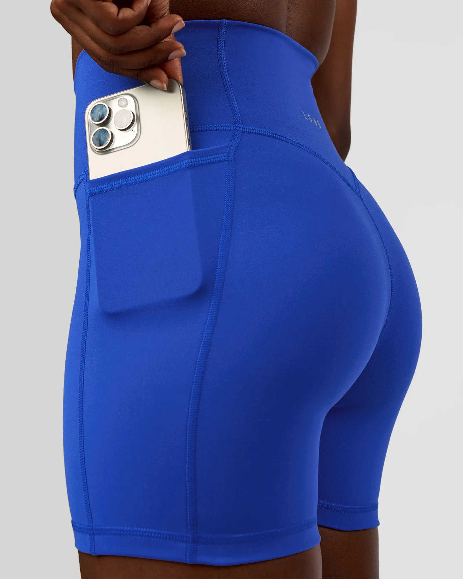 Fusion V-Contour Ultra High-Rise 4" Short Pockets - Electric Indigo sold by LSKD product image thumbnail 2