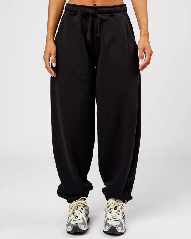 Go-To Oversized Track Pant - Black made by LSKD