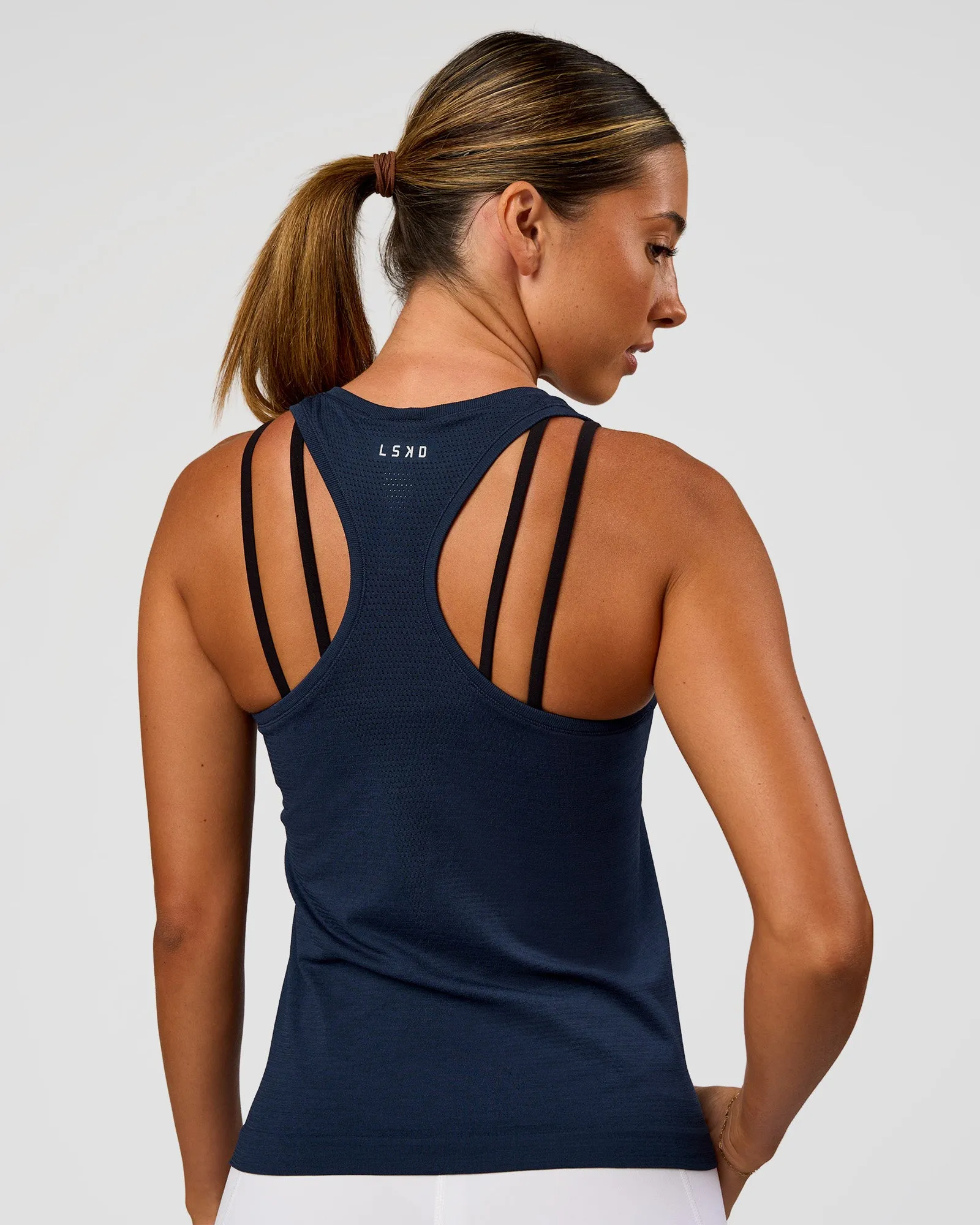 AeroFLX+ Seamless Tank - Future Navy/Future Navy sold by LSKD product image thumbnail 3